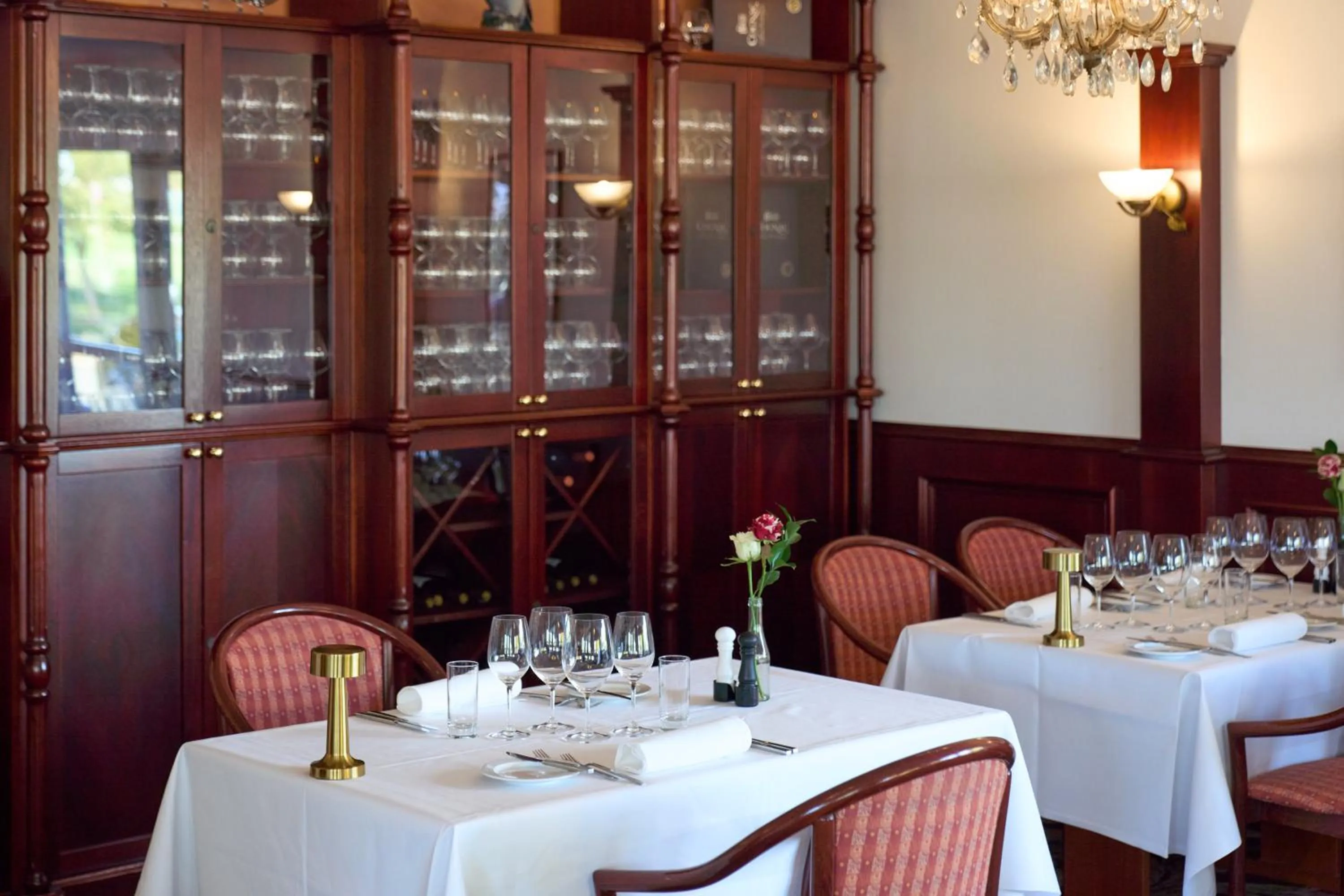 Restaurant/places to eat in Montra Odder Parkhotel