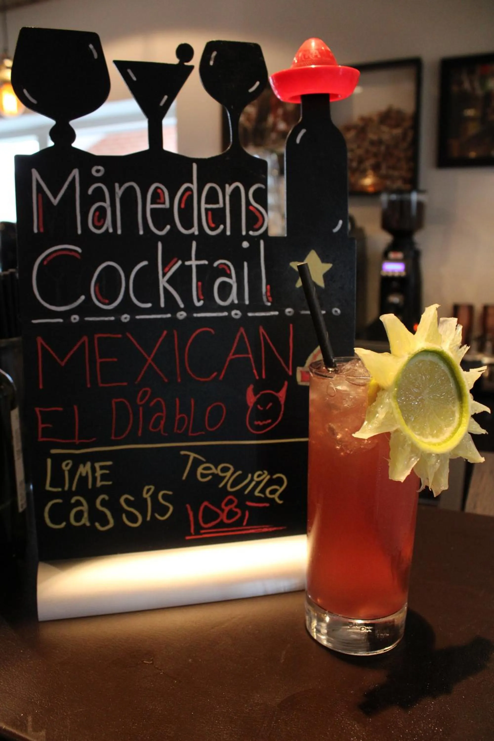 Lounge or bar in Hotel Hedemarken