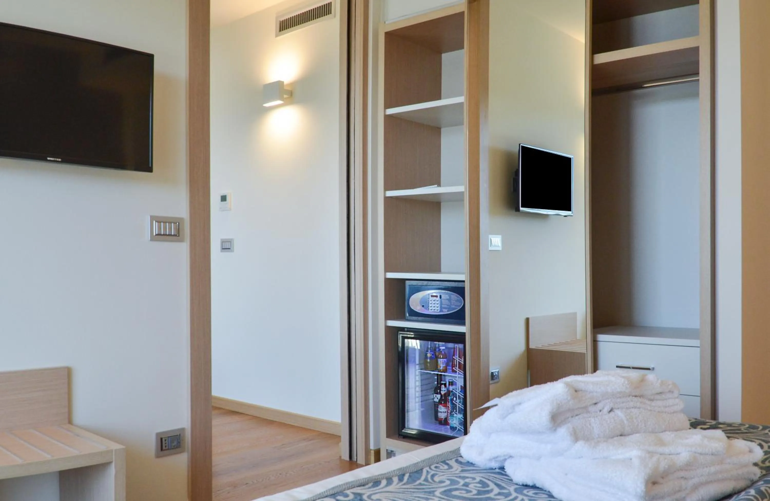 Bedroom, Bed in Hotel Calabona