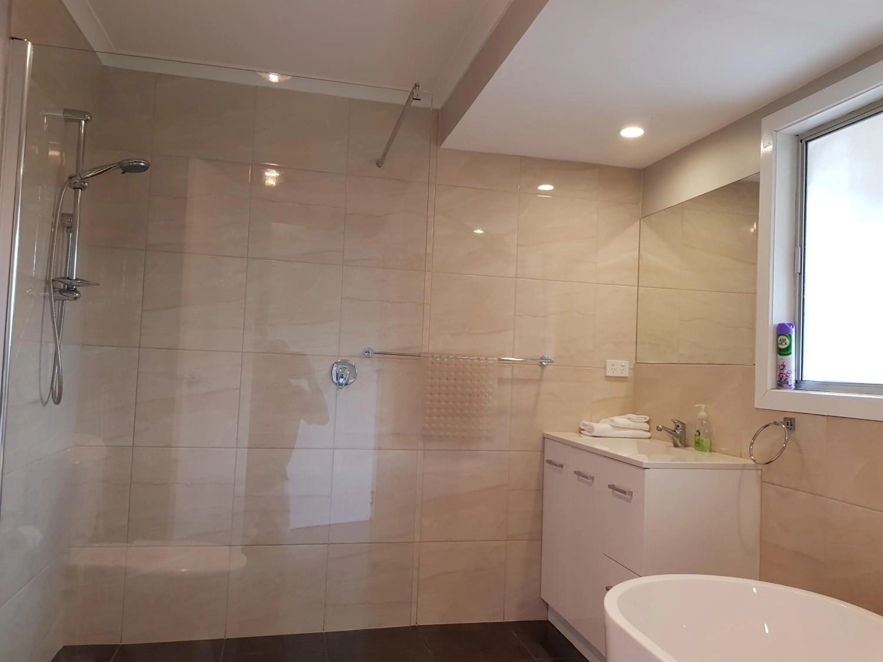 Bathroom in Cradle Alpine Retreat