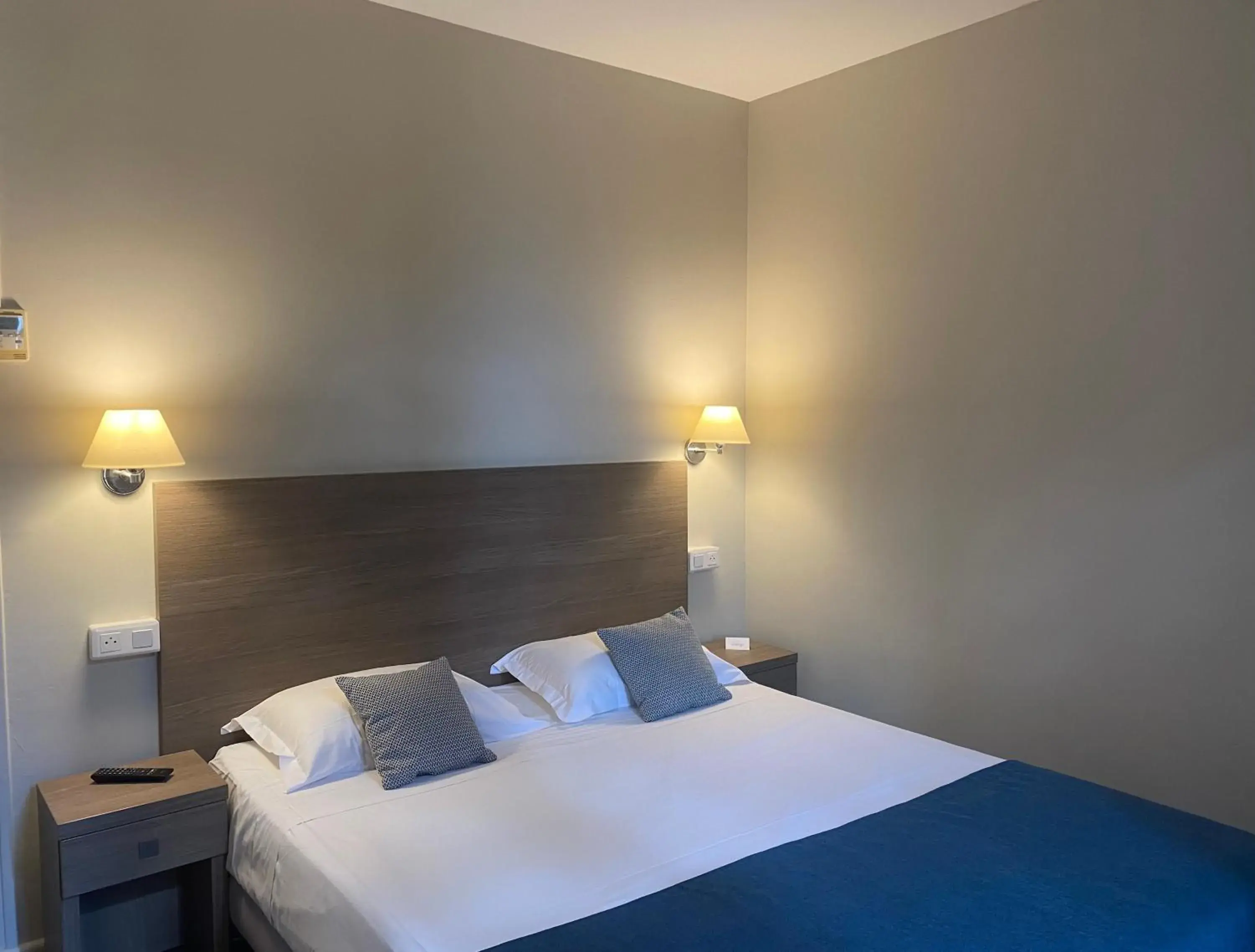 Standard Double Room in Grand Hôtel De Calvi Standard Double Room in Grand Hôtel De Calvi