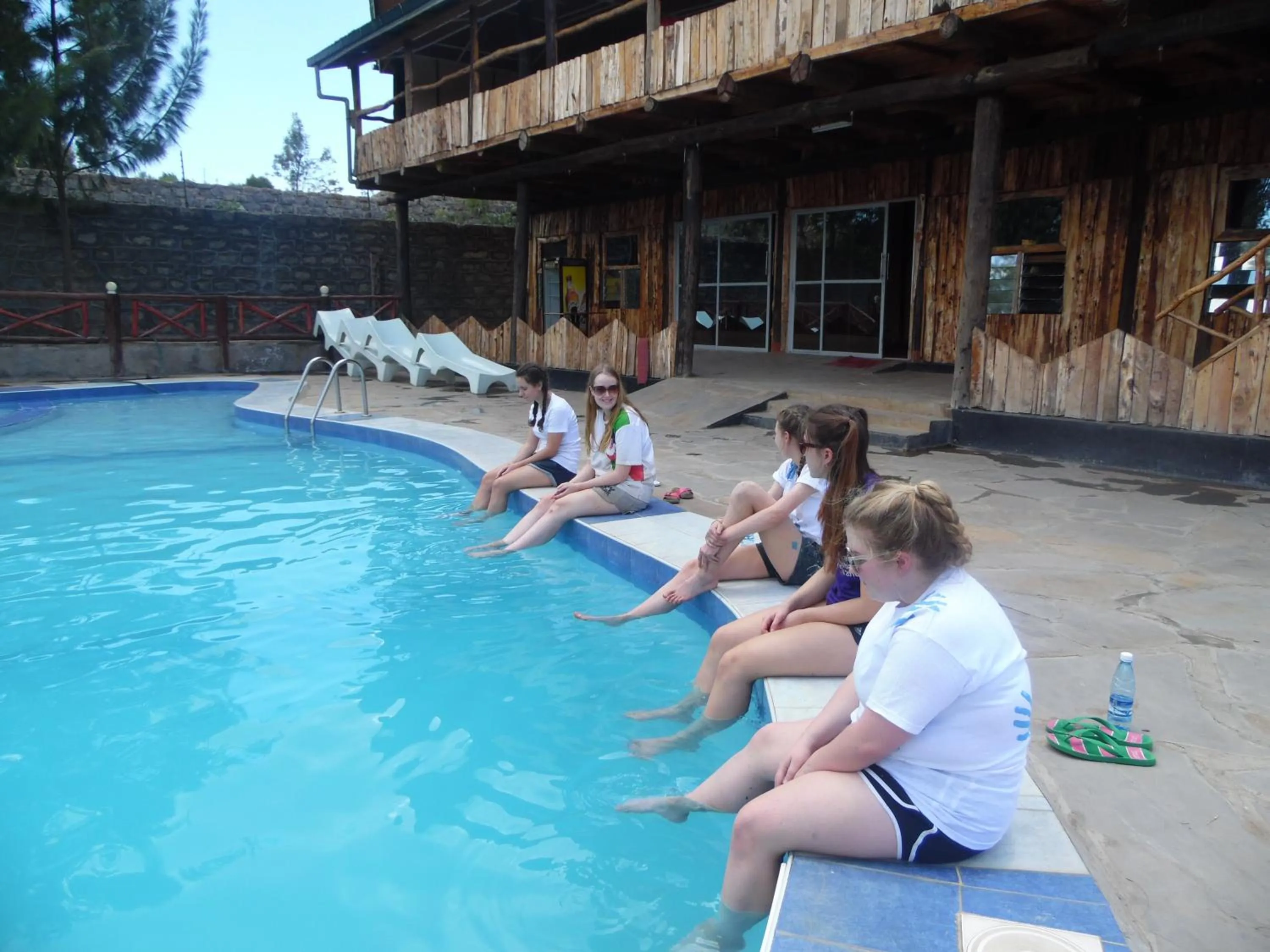 Swimming pool in Dovenest Lodge