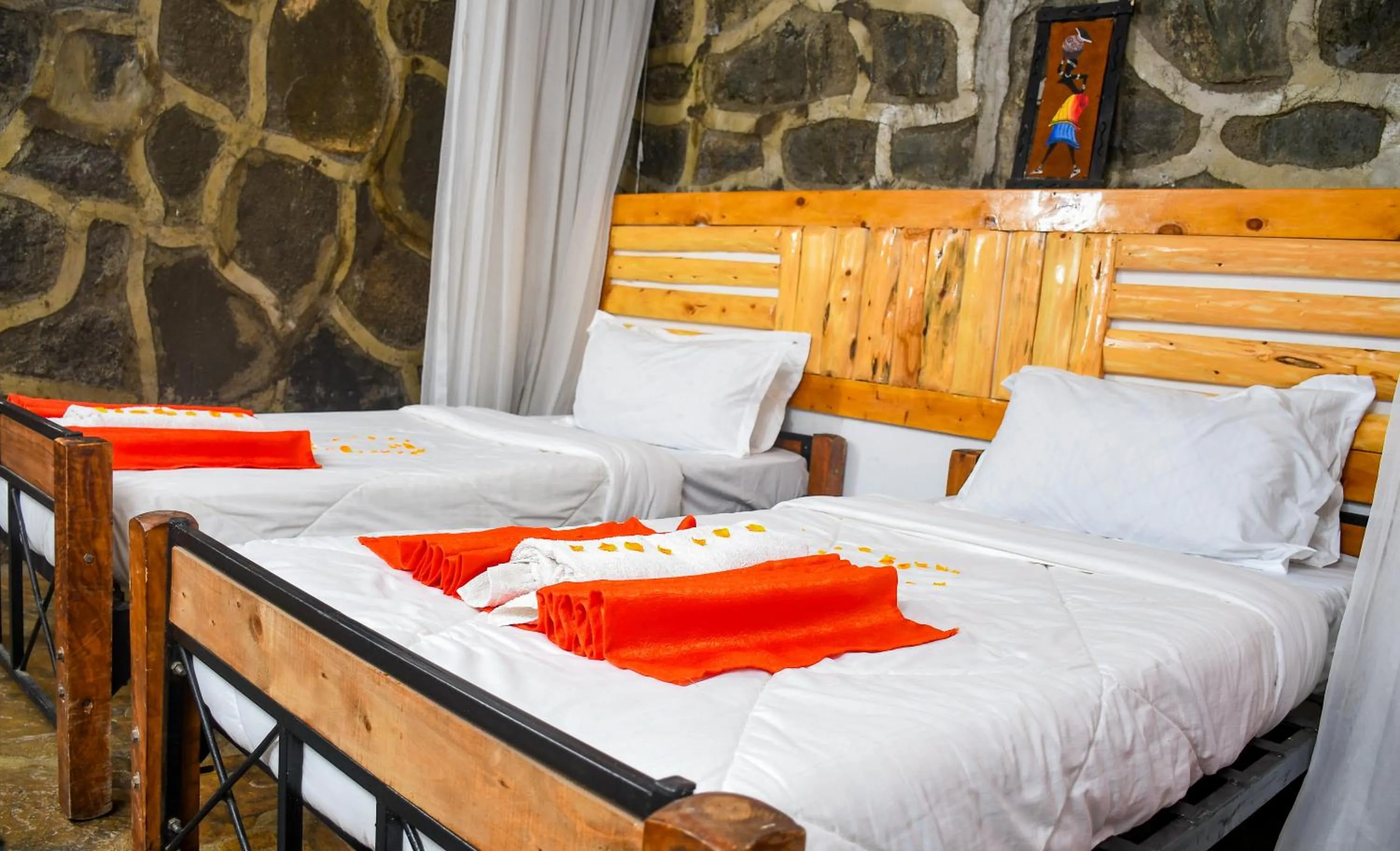 Bed in Dovenest Lodge