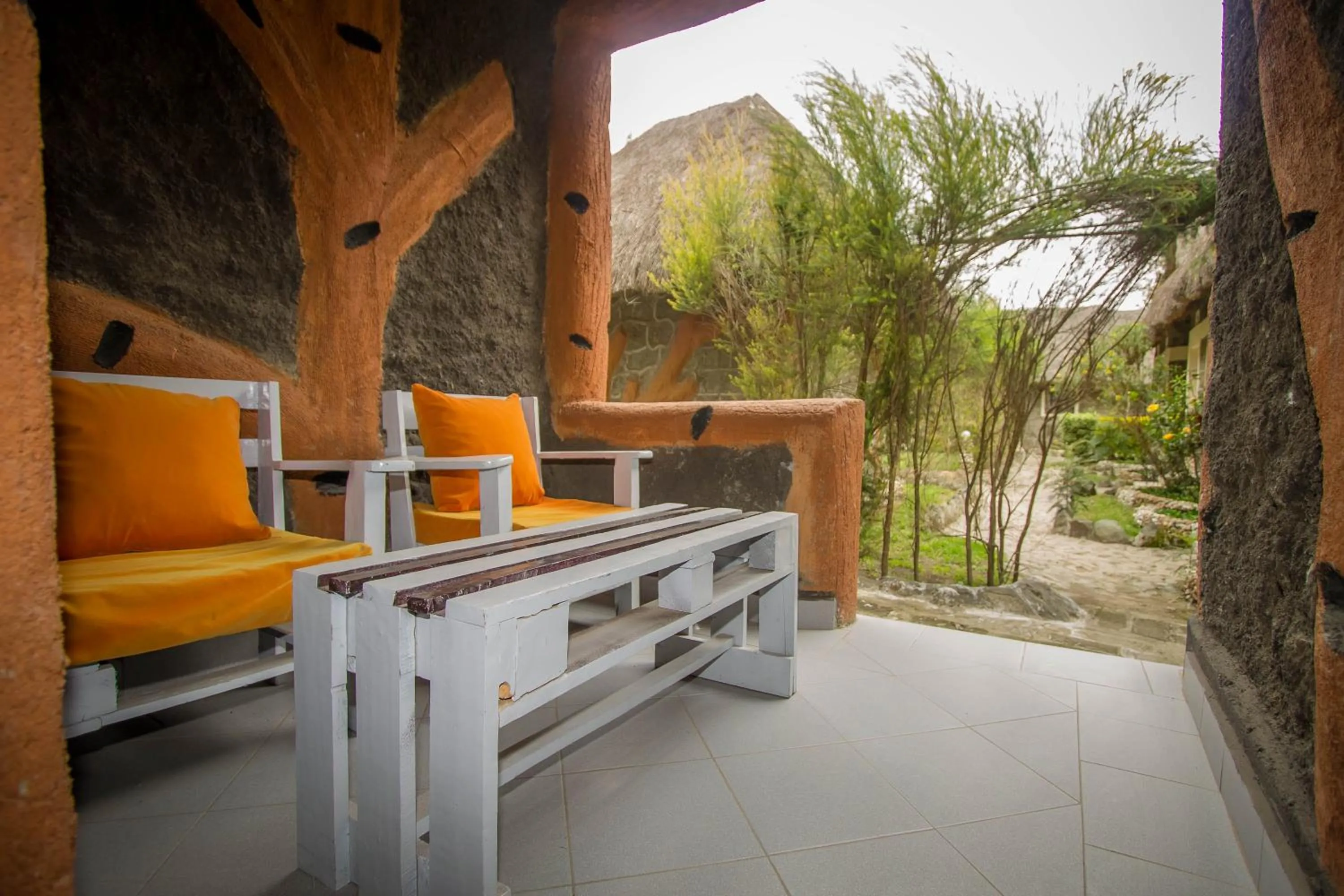 Property building in Dovenest Lodge