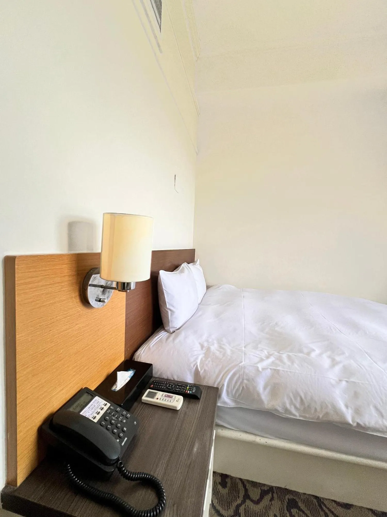 Bed in Foung Kou Hotel