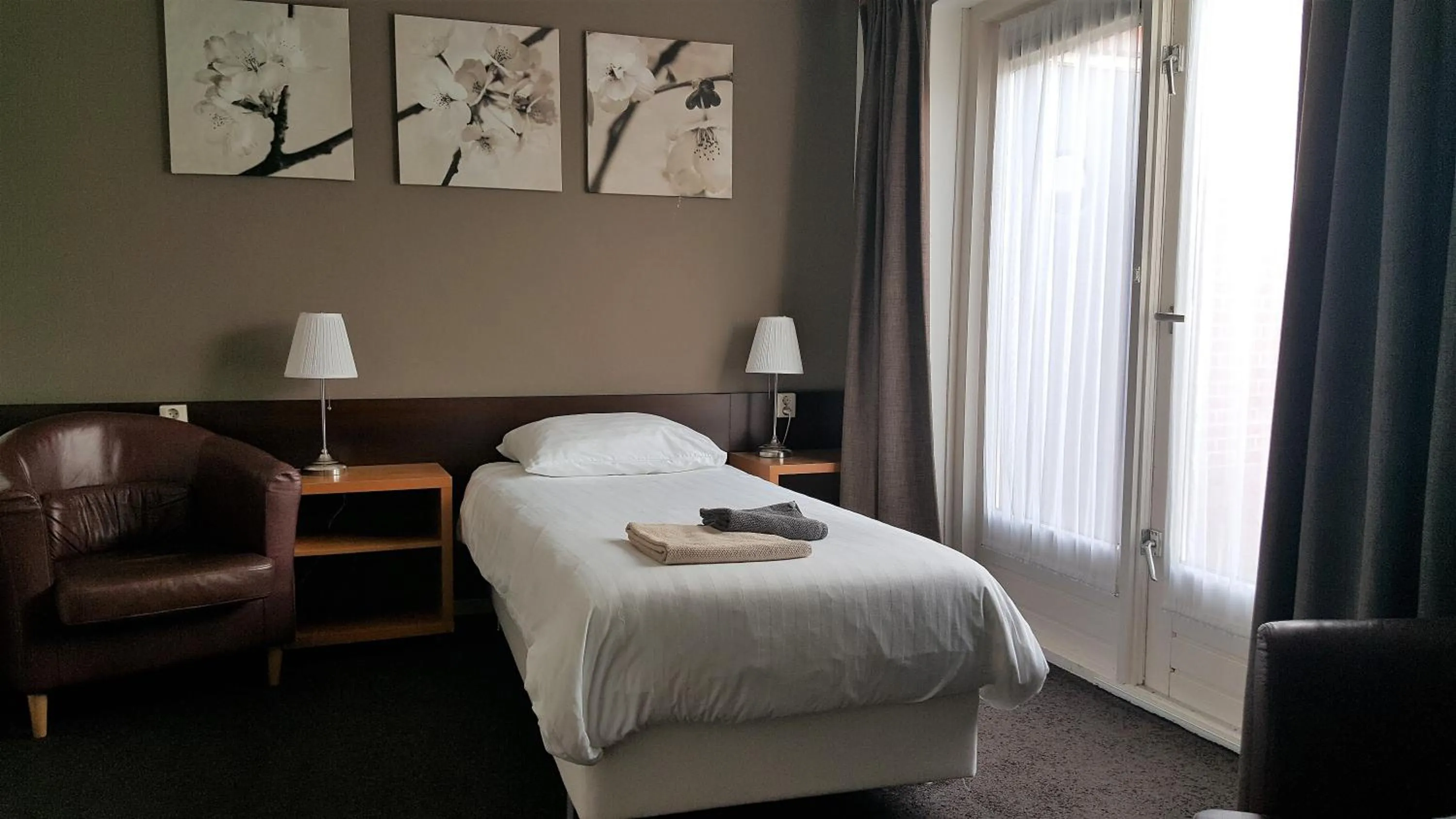 Photo of the whole room, Bed in Hotel-Appartementen Klaver Vier