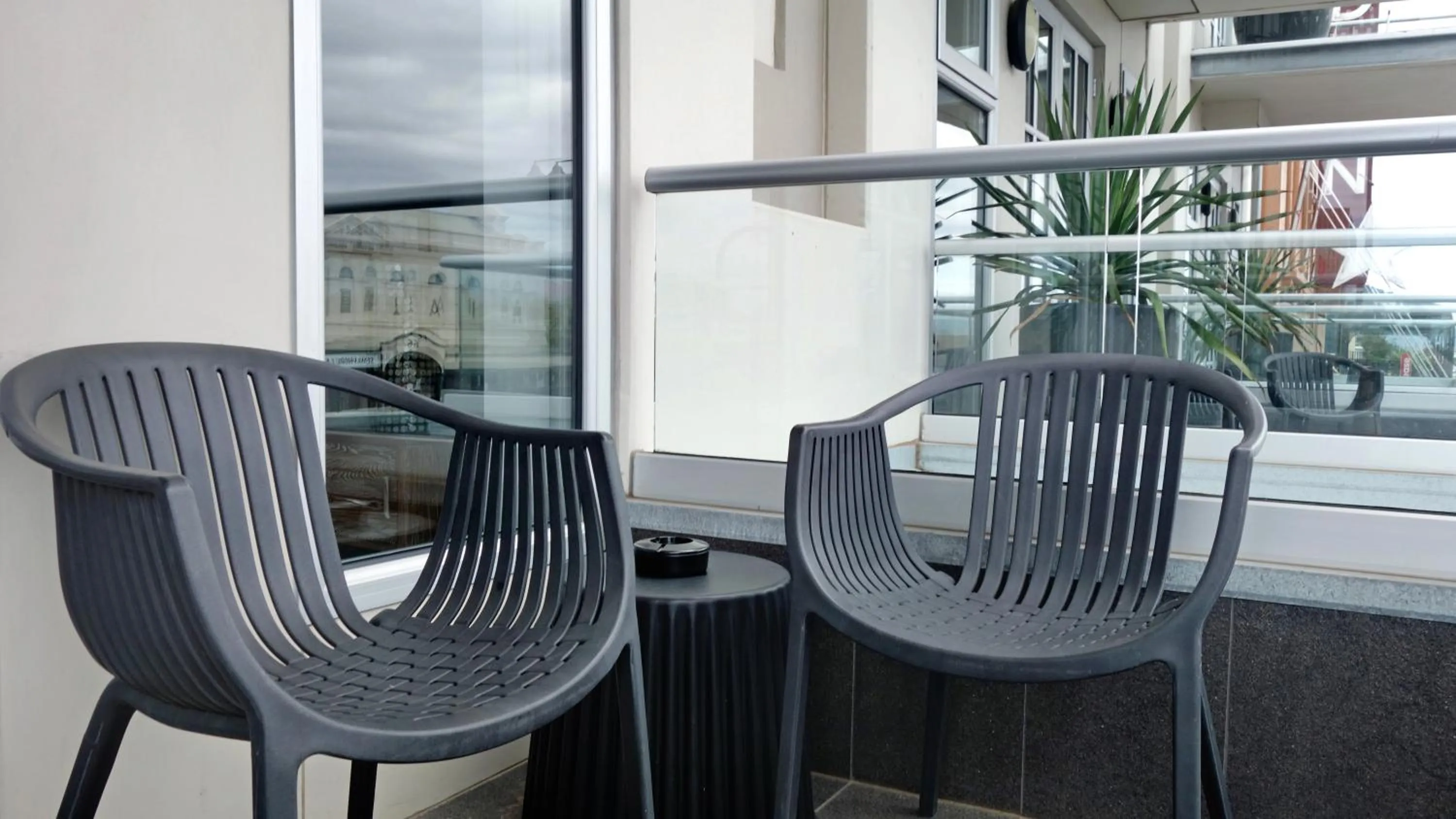 Balcony/Terrace in Semaphore Splash Apartments
