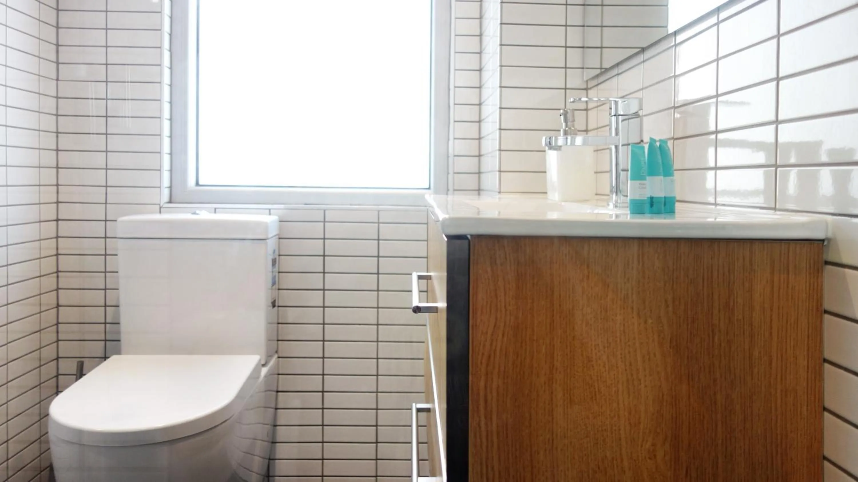 Bathroom in Semaphore Splash Apartments