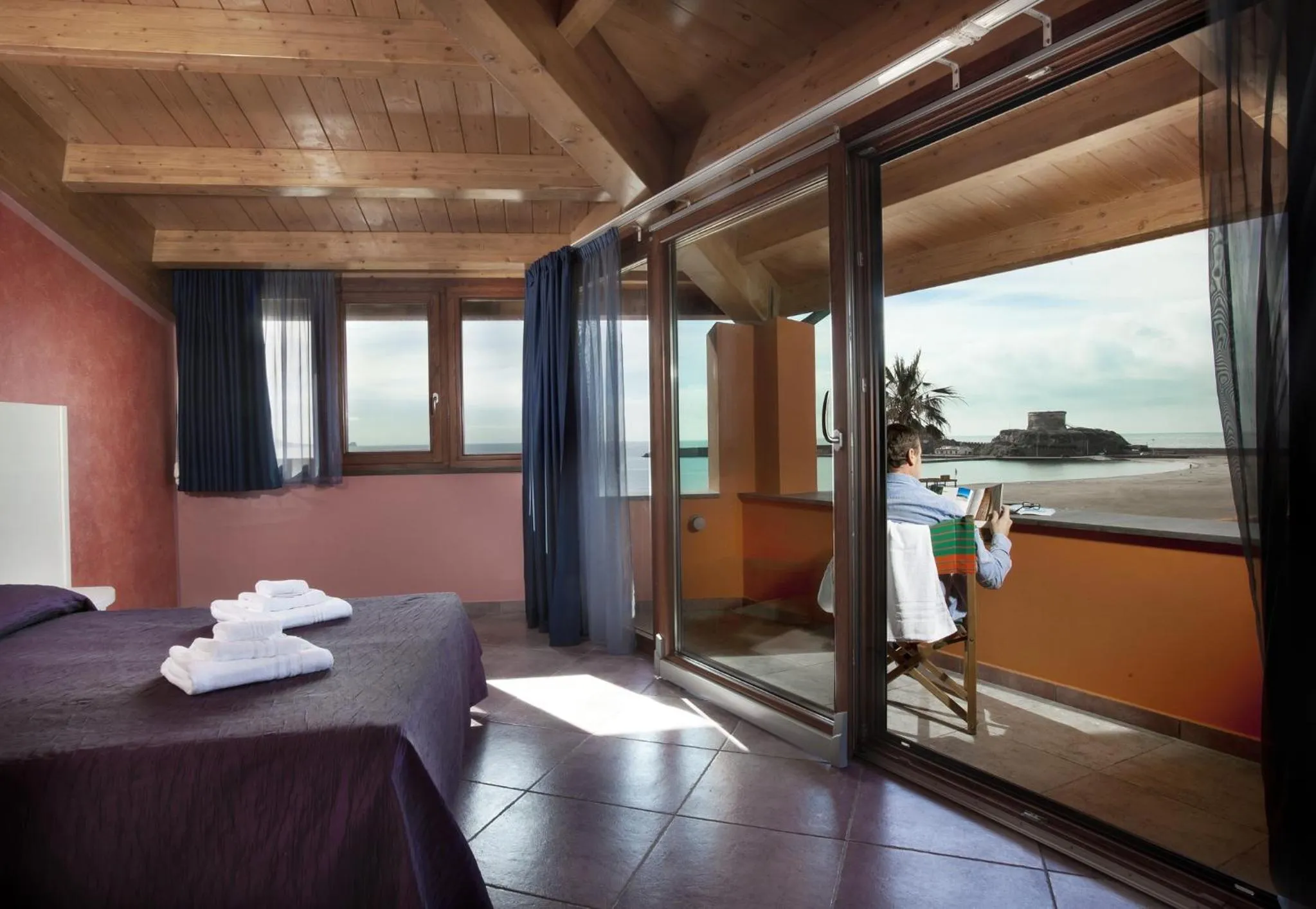 View (from property/room), Bed in Hotel Al Gabbiano