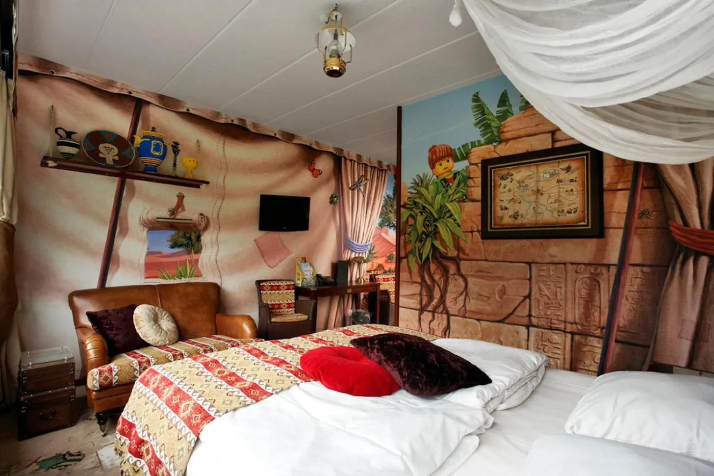 Bedroom, Bed in Hotel Legoland