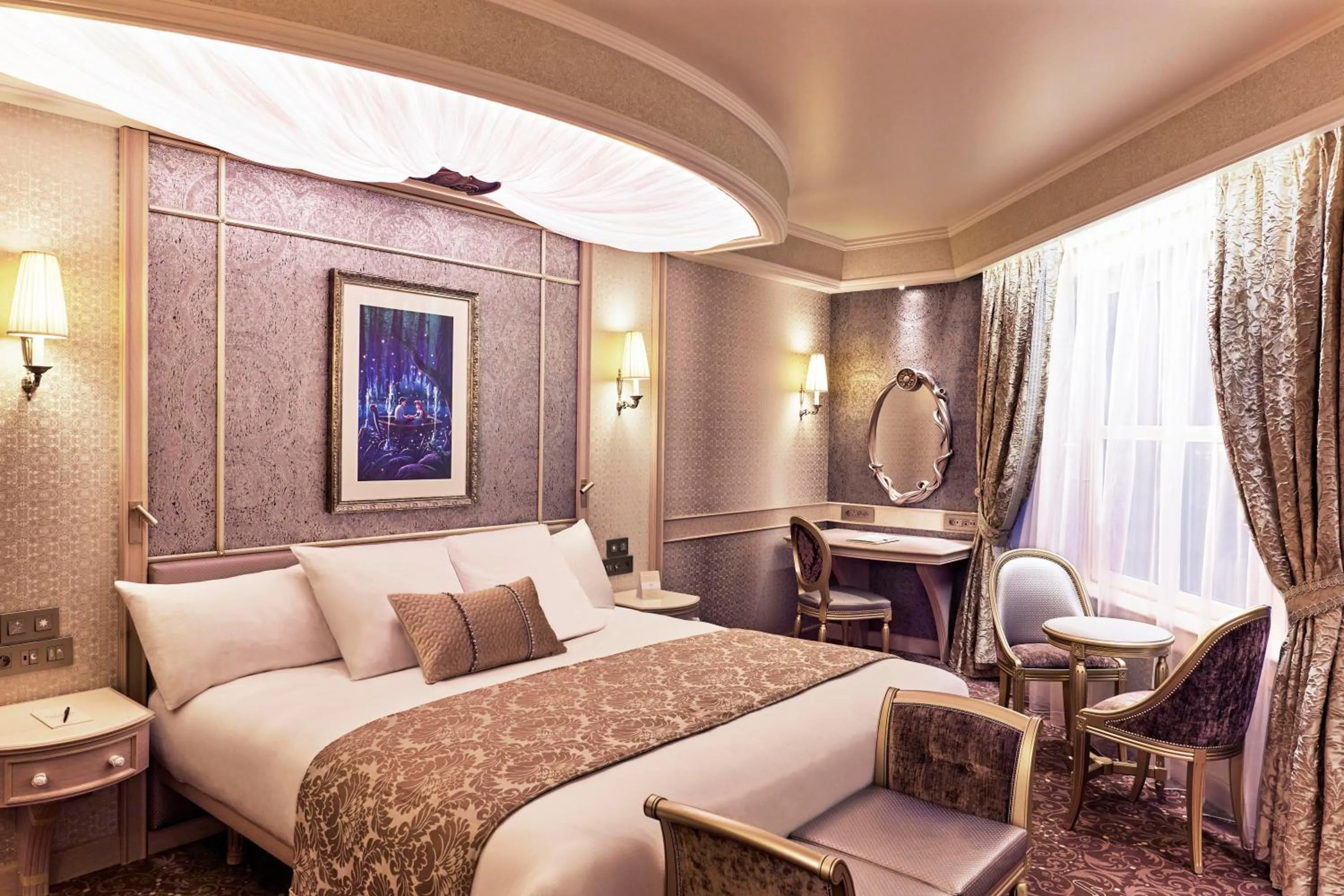 Bed in Disneyland® Hotel