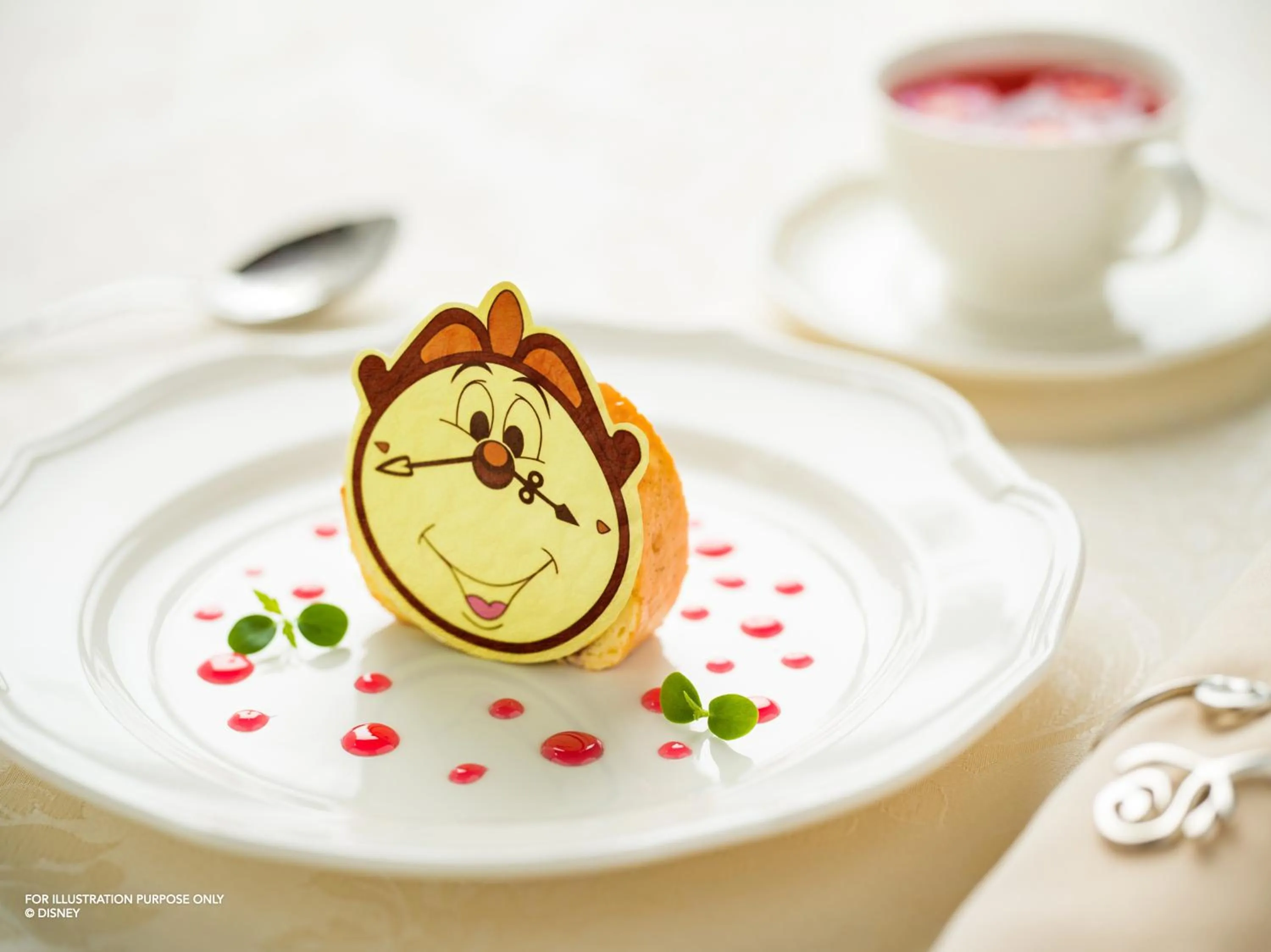 Food in Disneyland® Hotel