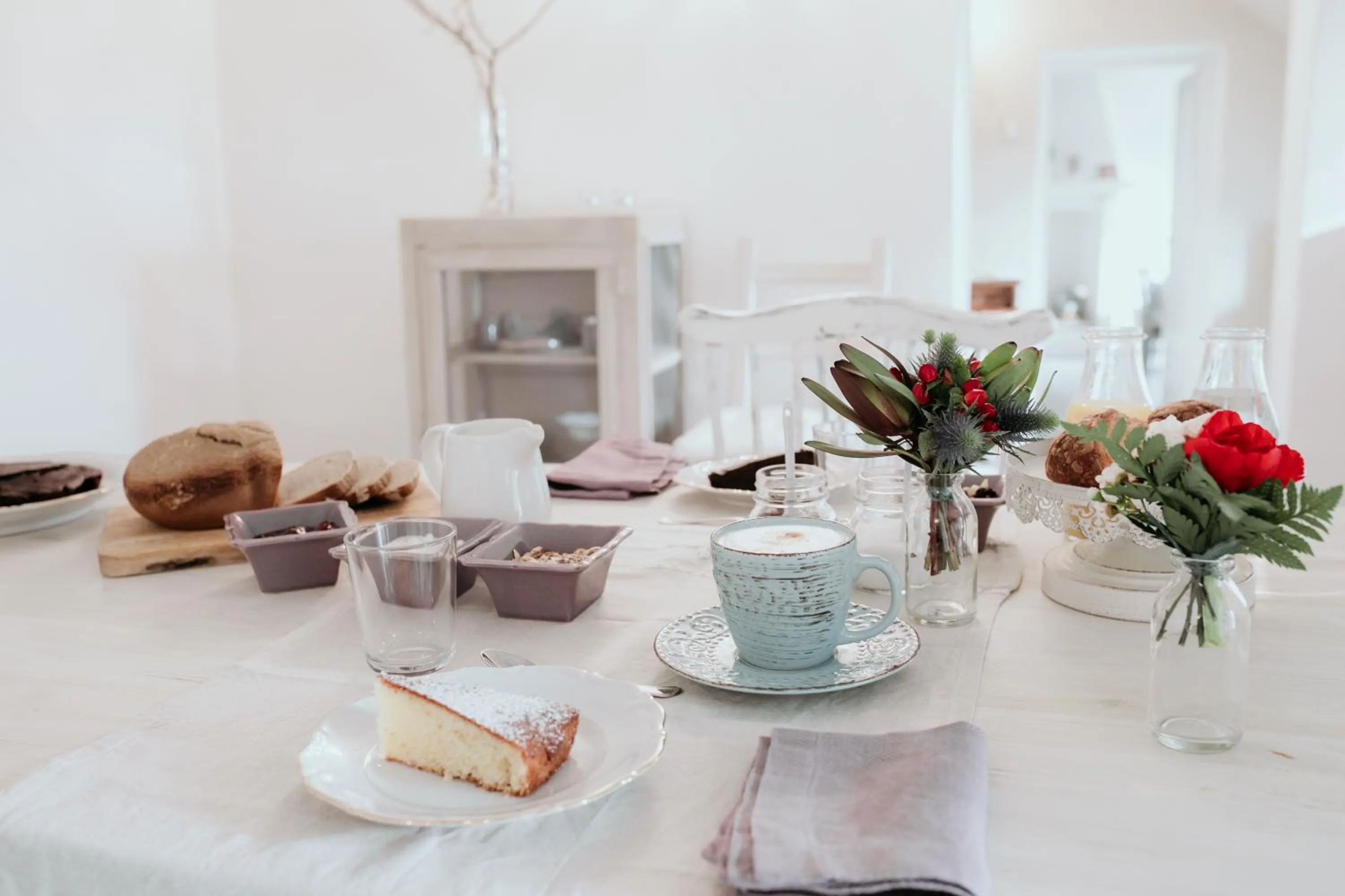 Food and drinks in Guest House Al Devesio