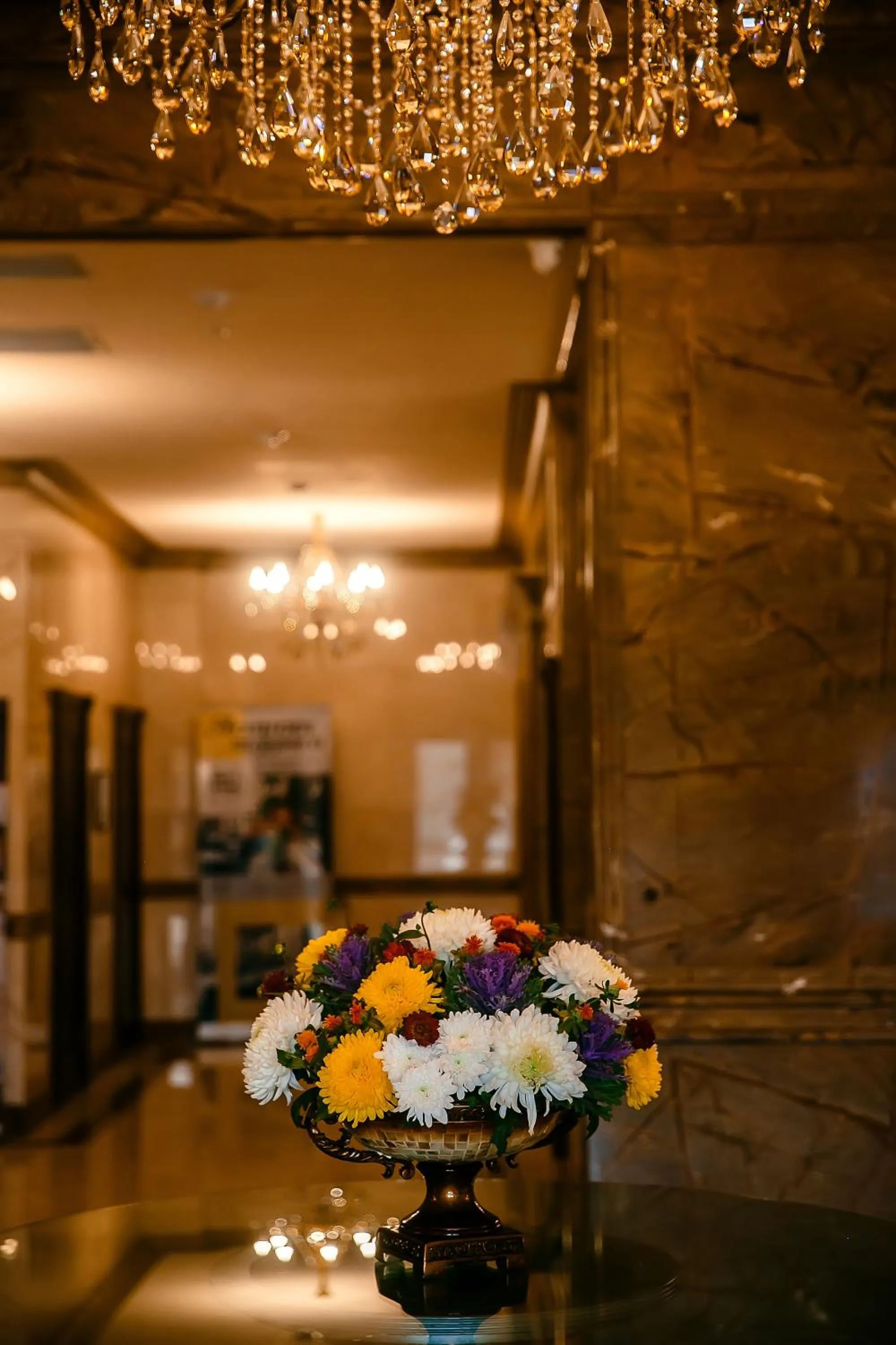 Facade/entrance in Alanda Hotel