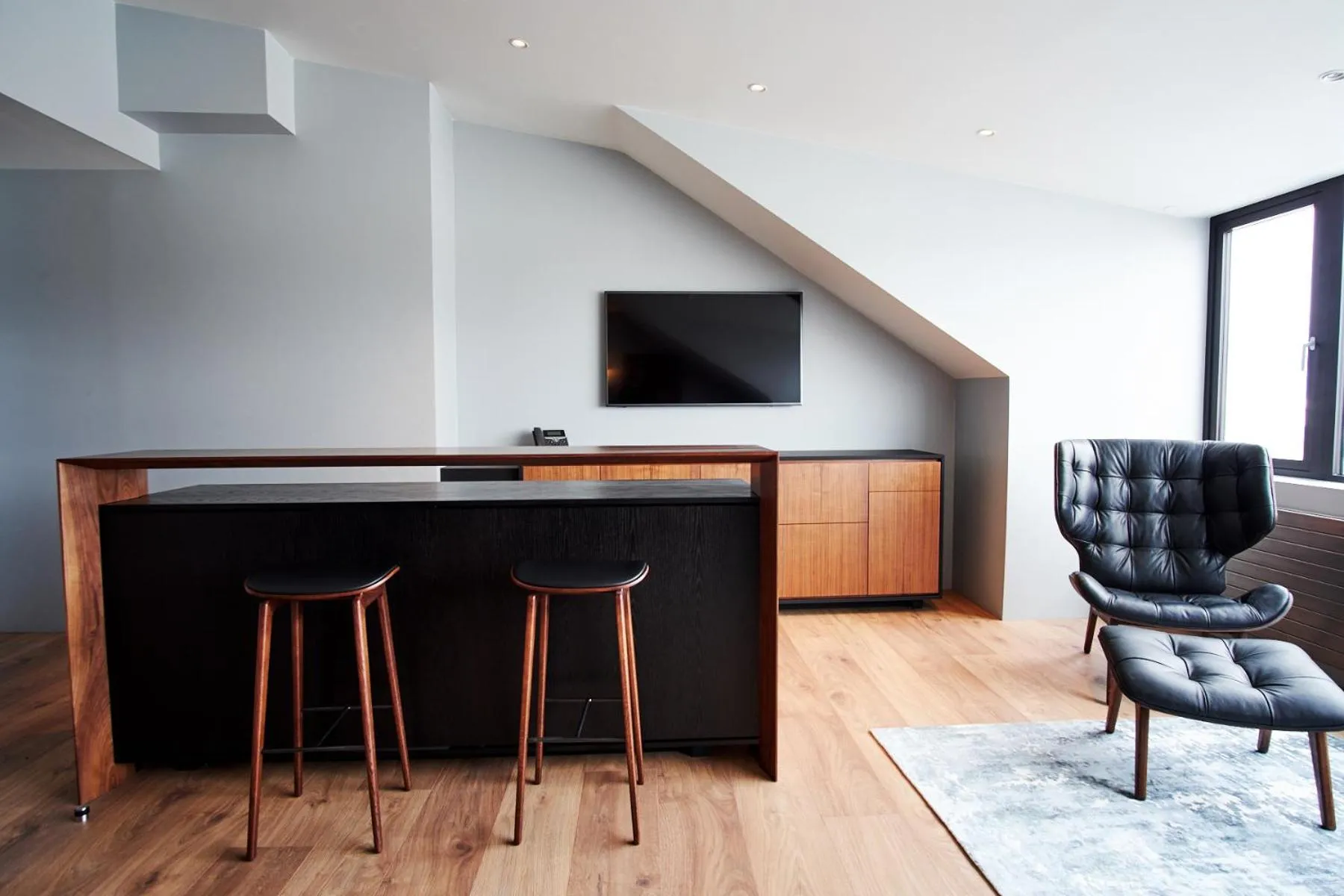 TV and multimedia in ION City Hotel, Reykjavik, a Member of Design Hotels