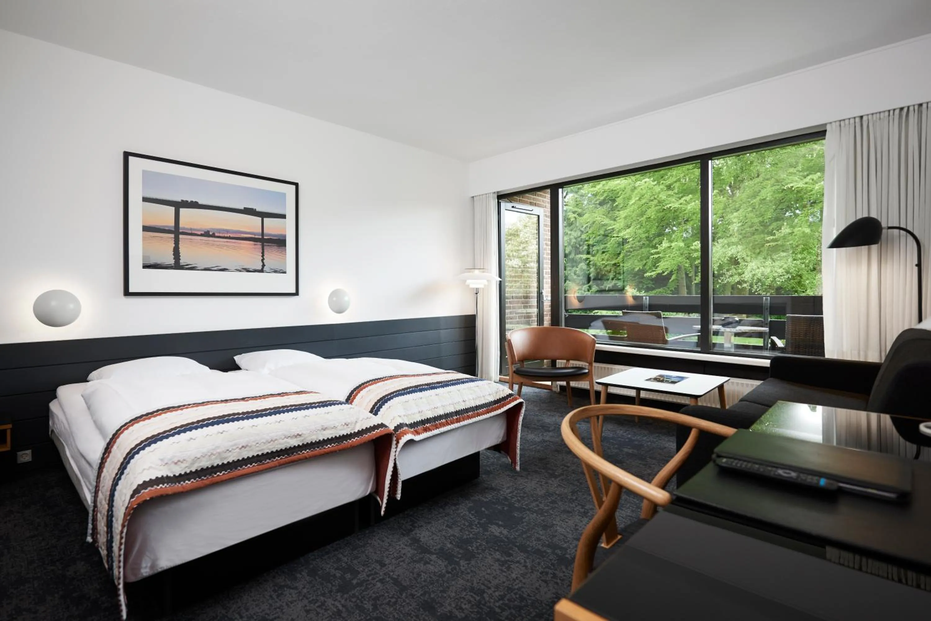 Day, Bed in Munkebjerg Hotel