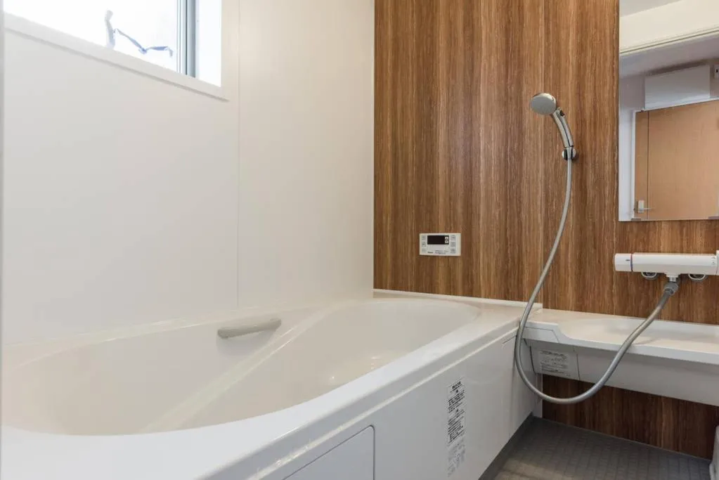 Bathroom in Hinode House