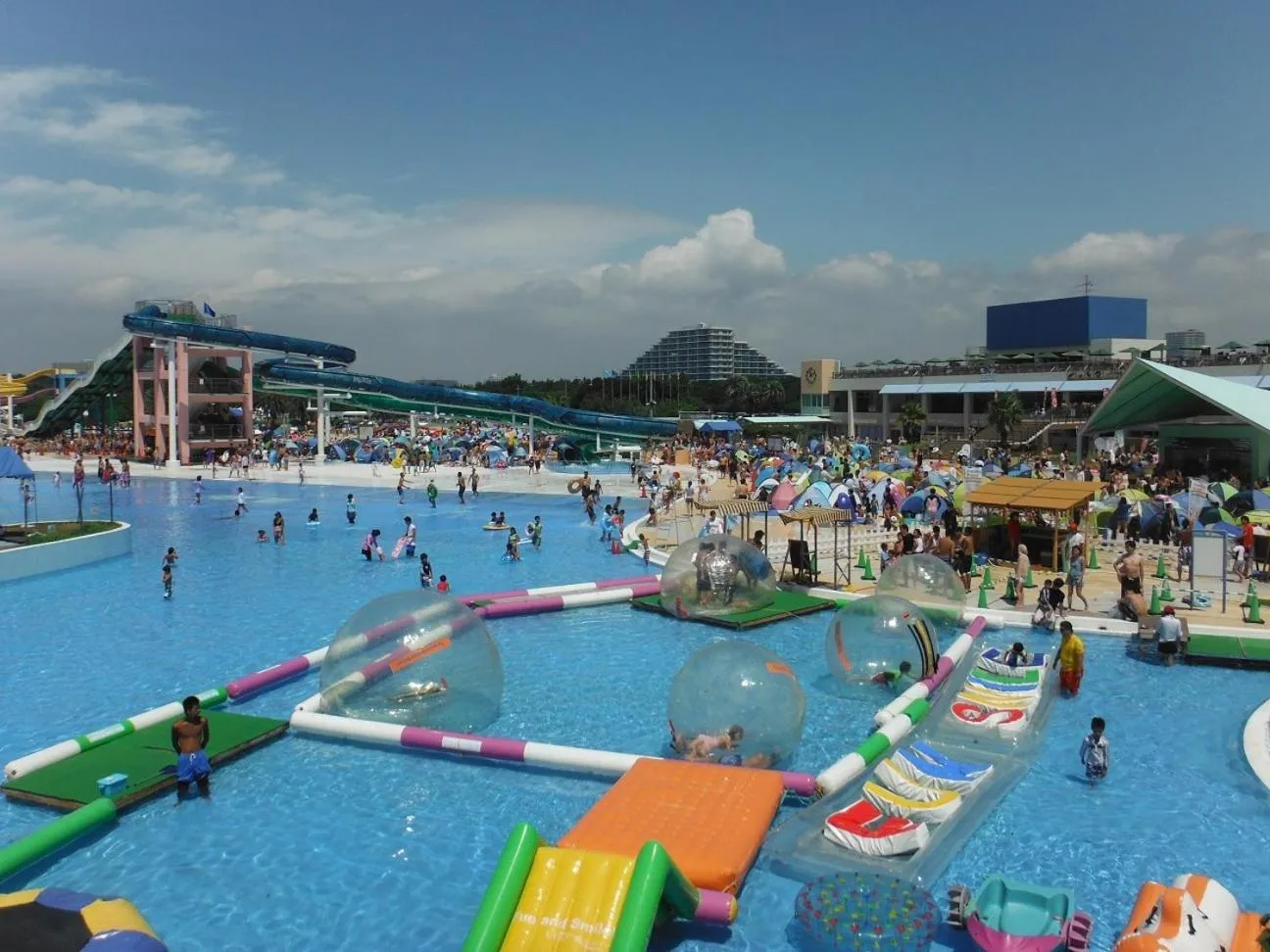 Aqua park in Hinode House