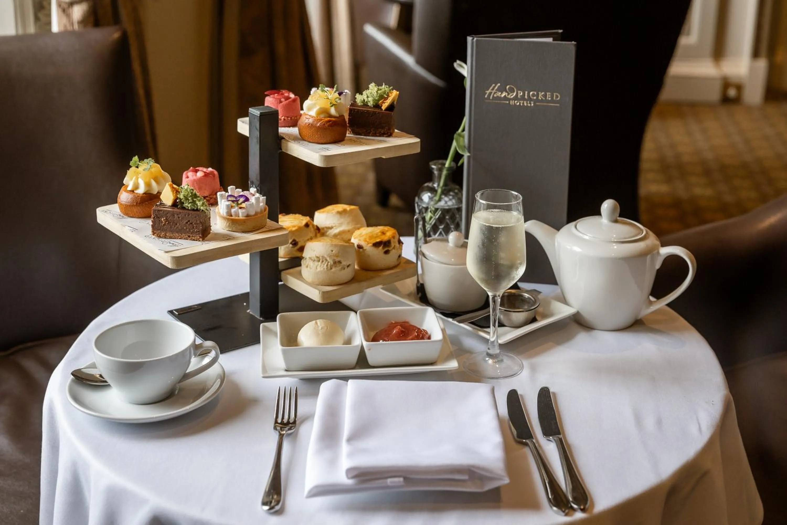 Food in Wood Hall Hotel & Spa