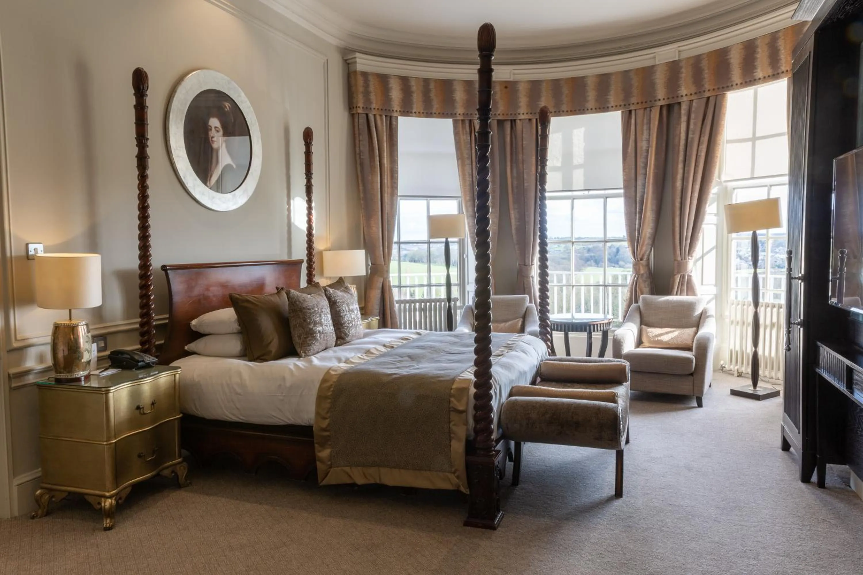 Bed in Wood Hall Hotel & Spa