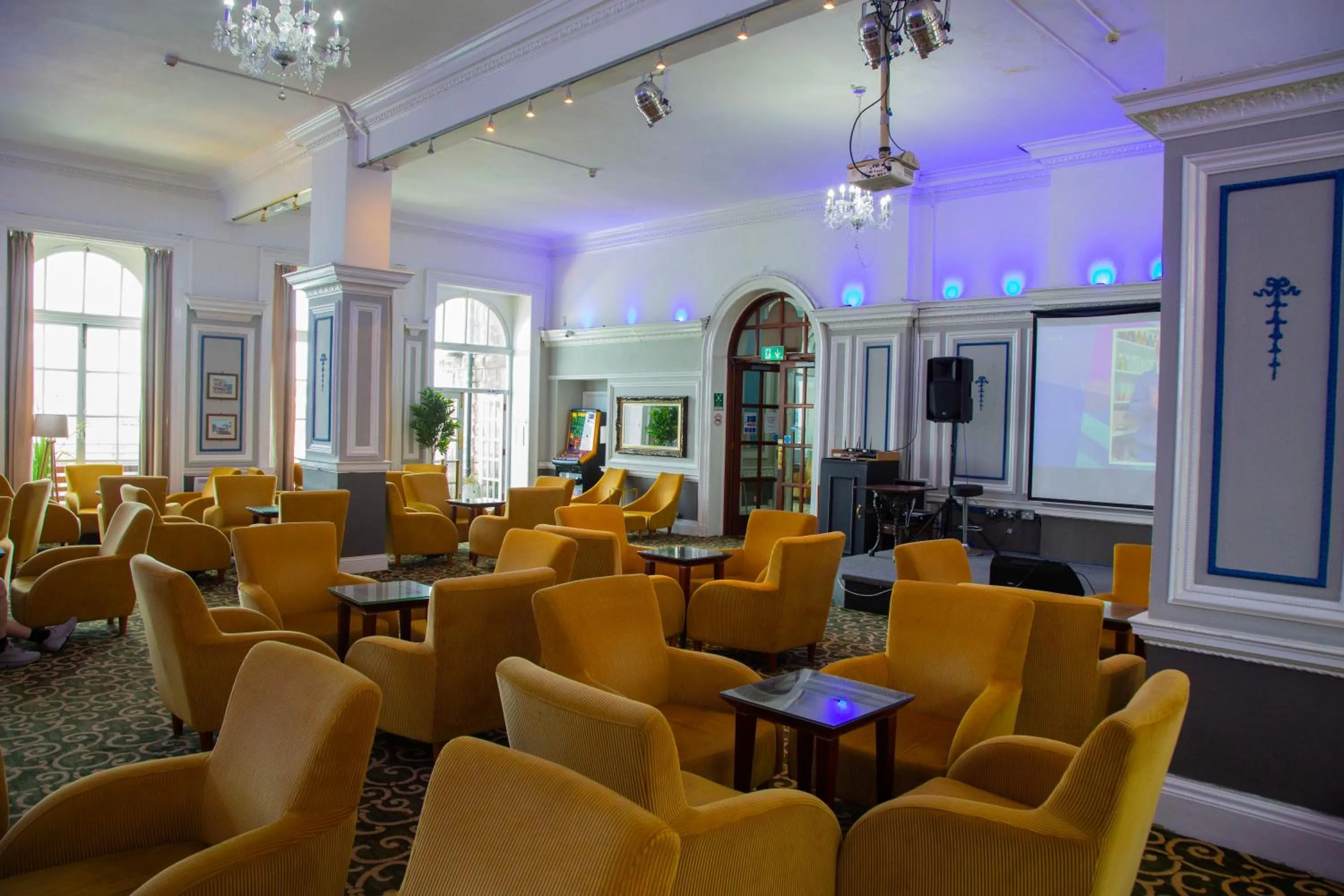 TV and multimedia in The Grand Hotel