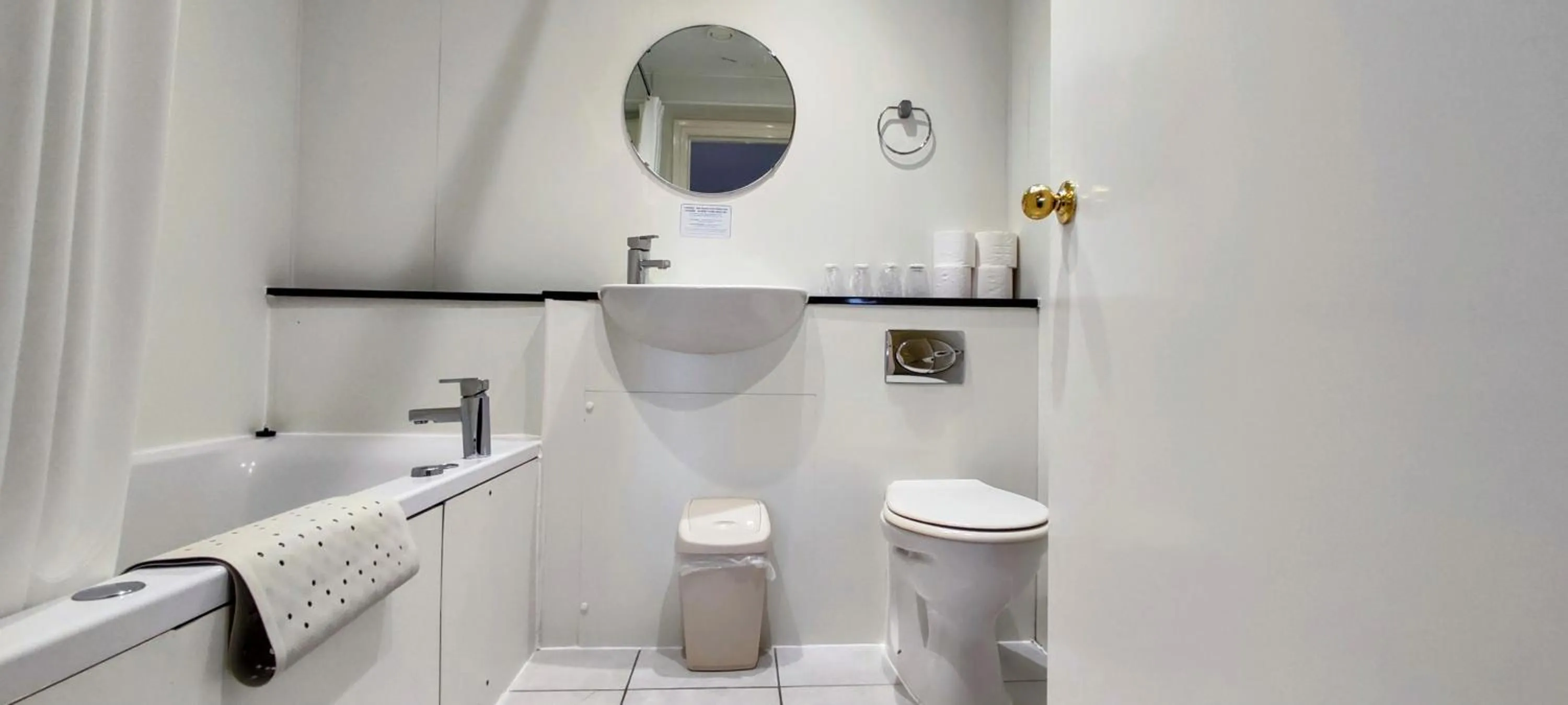 Toilet in The Grand Hotel