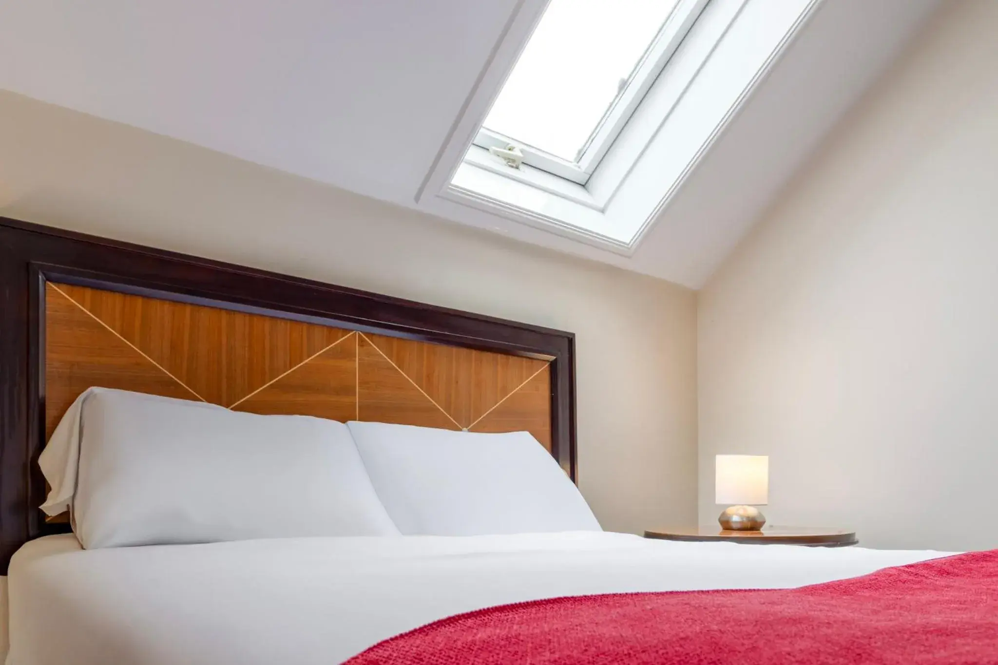 Standard Double Room in The Grand Burstin Hotel Standard Double Room in The Grand Burstin Hotel