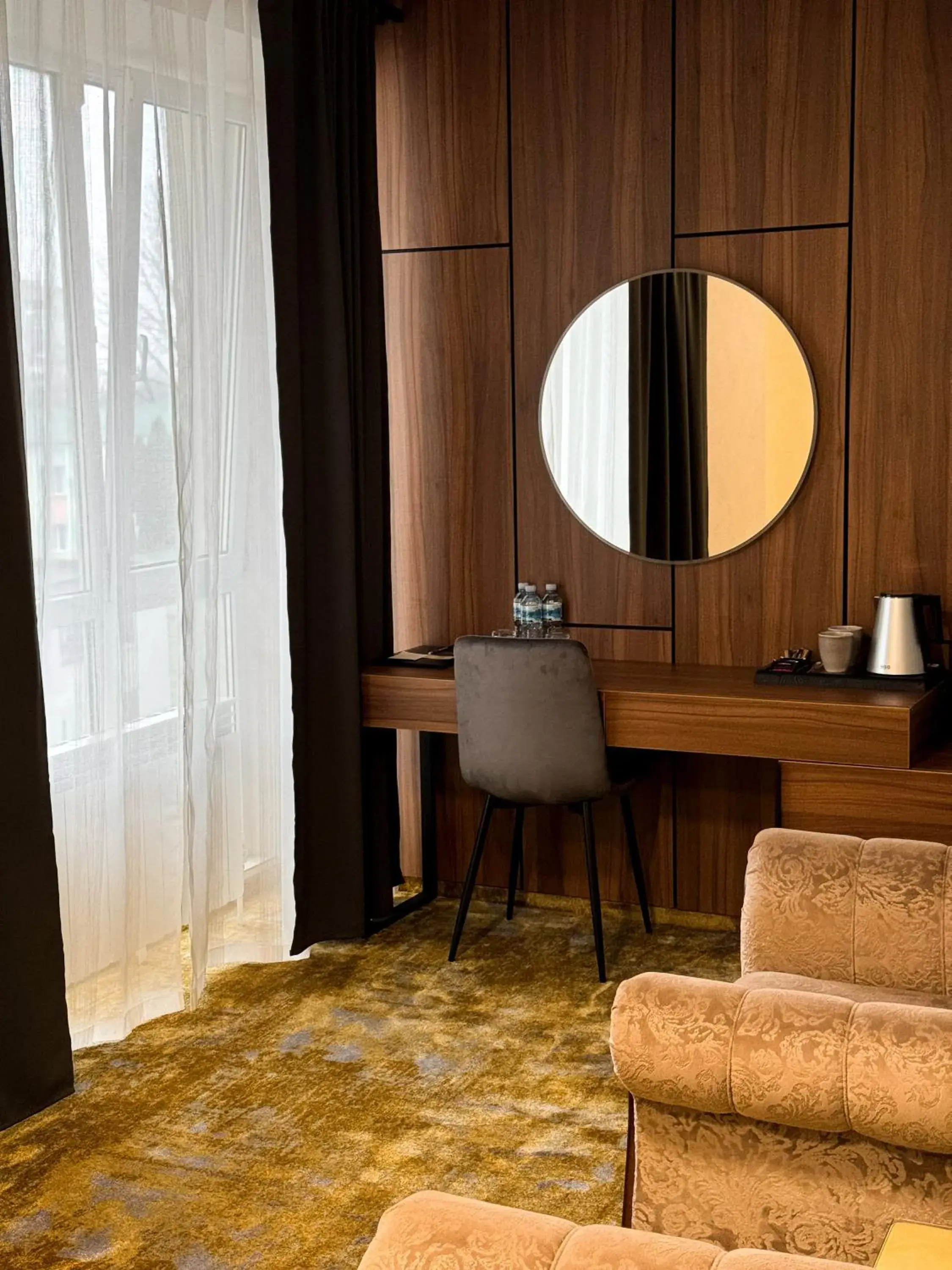 Three-Room Suite - single occupancy in Alir Three-Room Suite - single occupancy in Alir