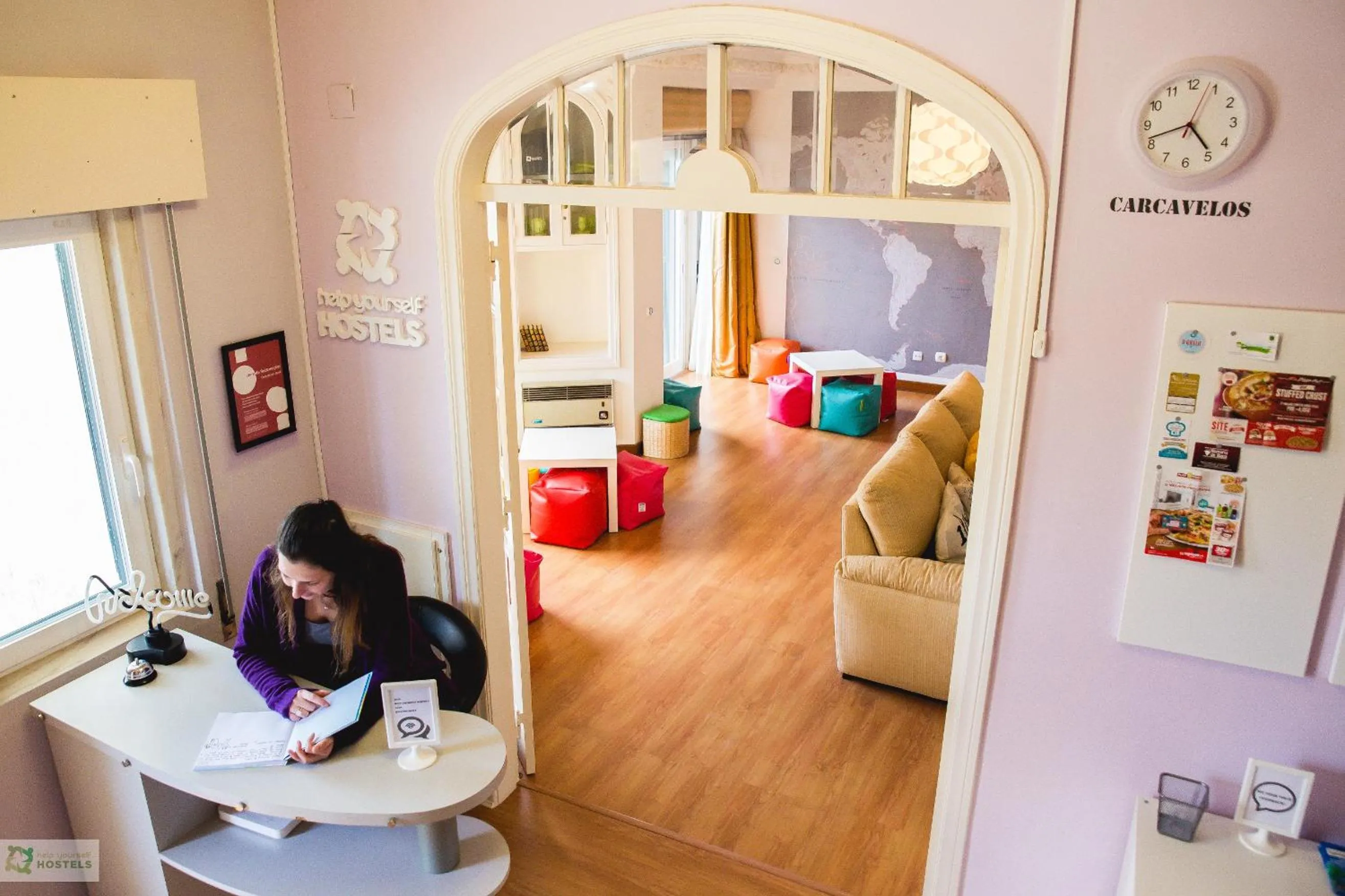 Staff in Help Yourself Hostels - Carcavelos Coast