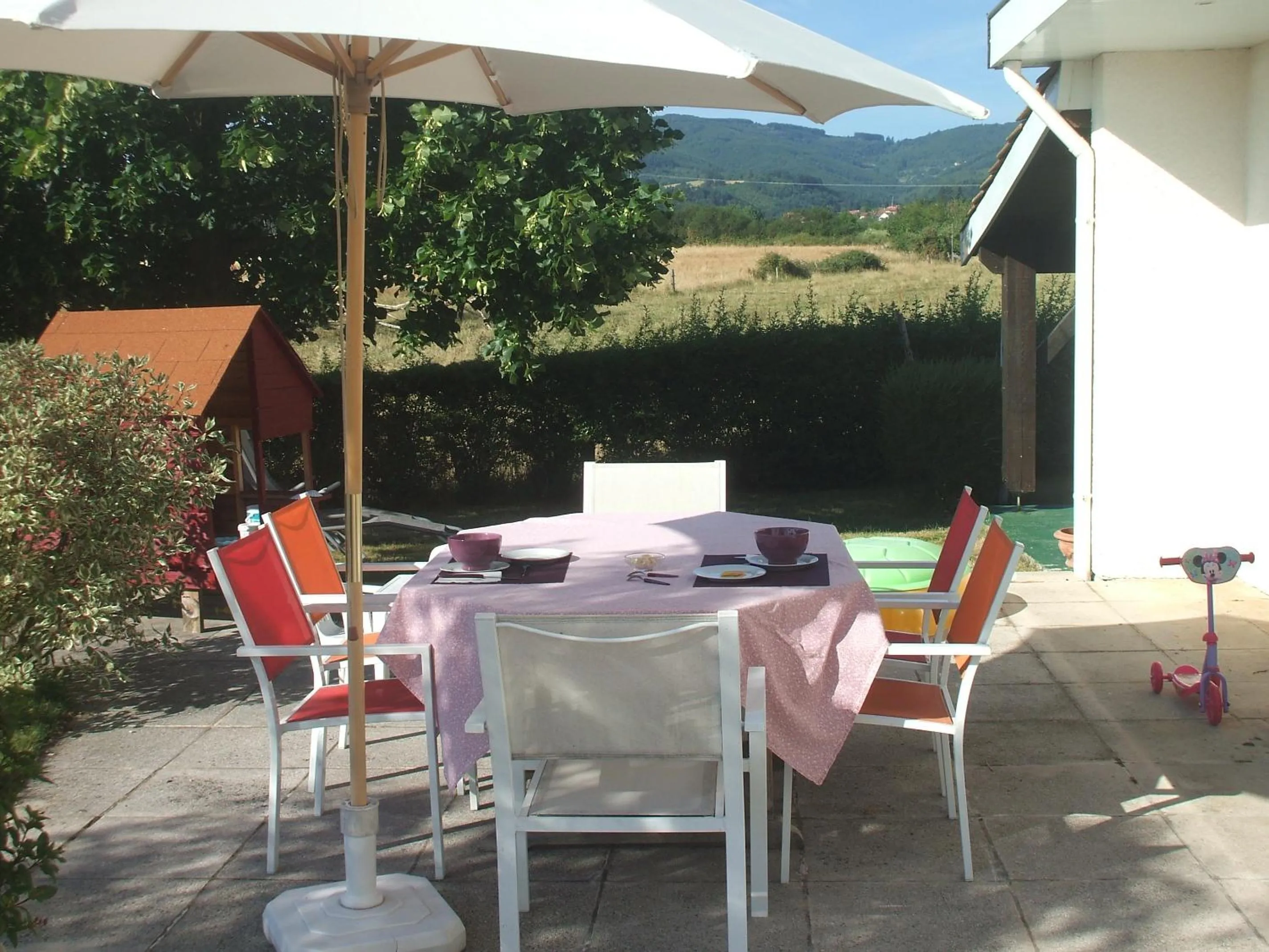 Patio in Les Varennes