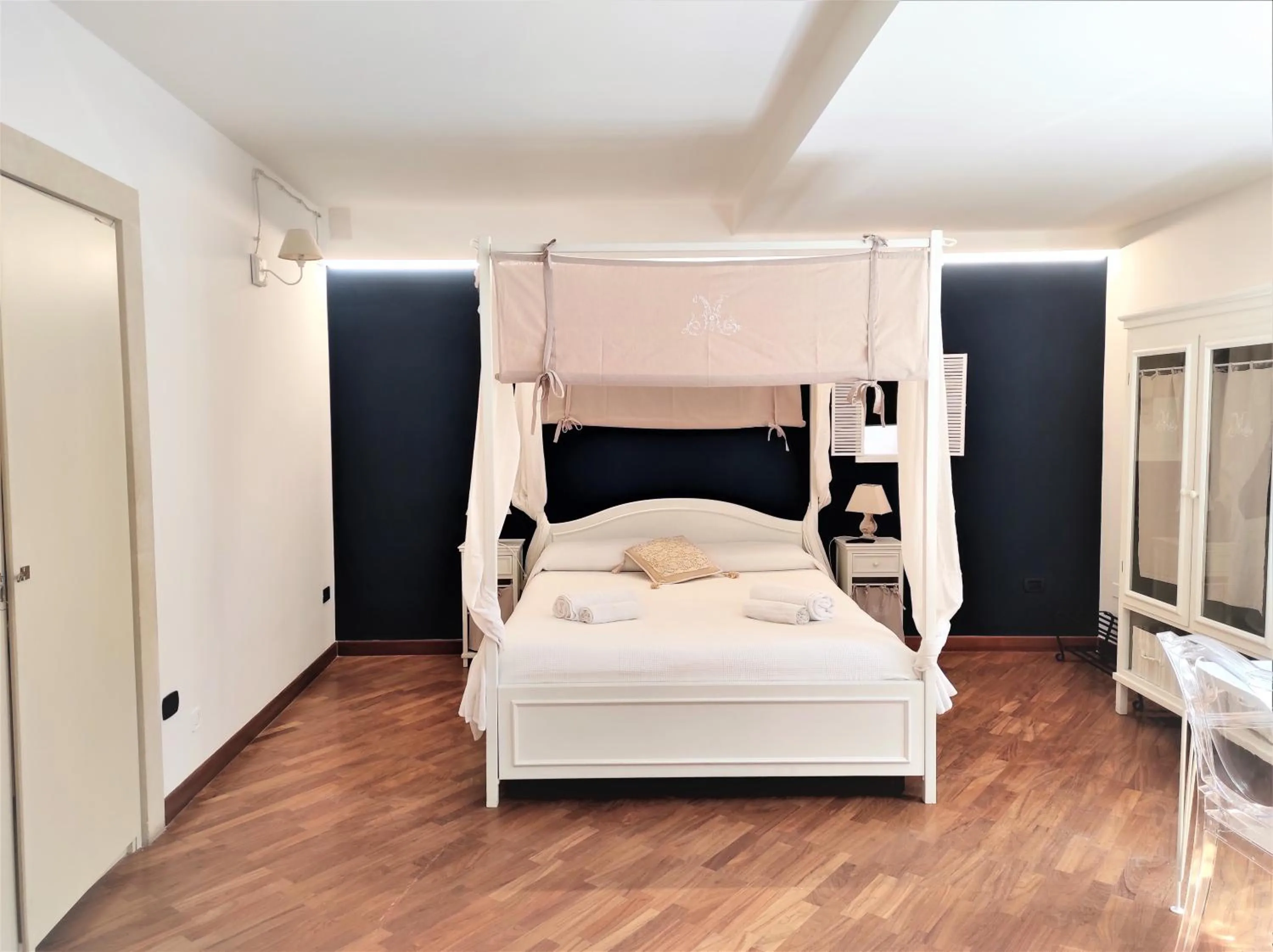 Bedroom, Bed in La Casa di Ilde al Duomo - Ortigia Holidays