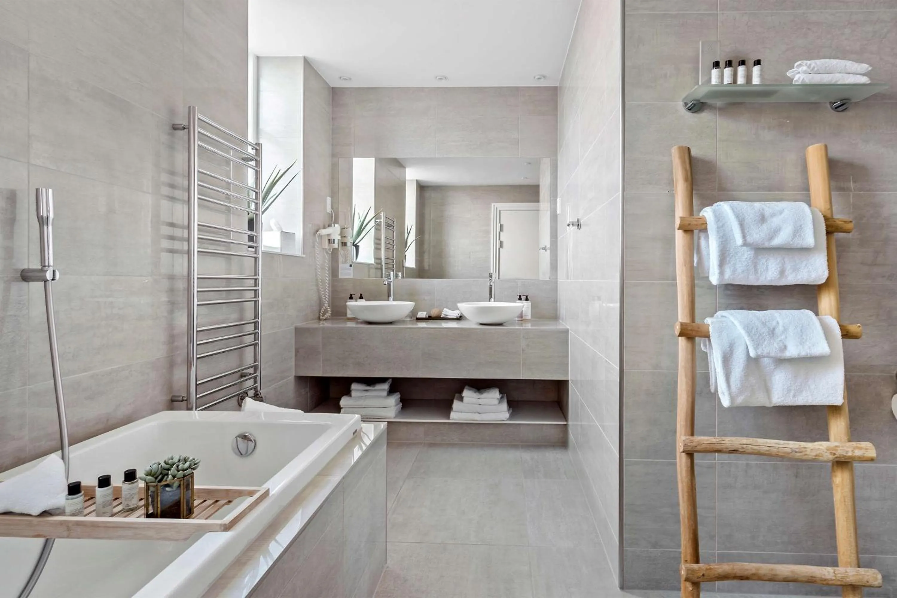 Bathroom in Best Western Hotel Hebron