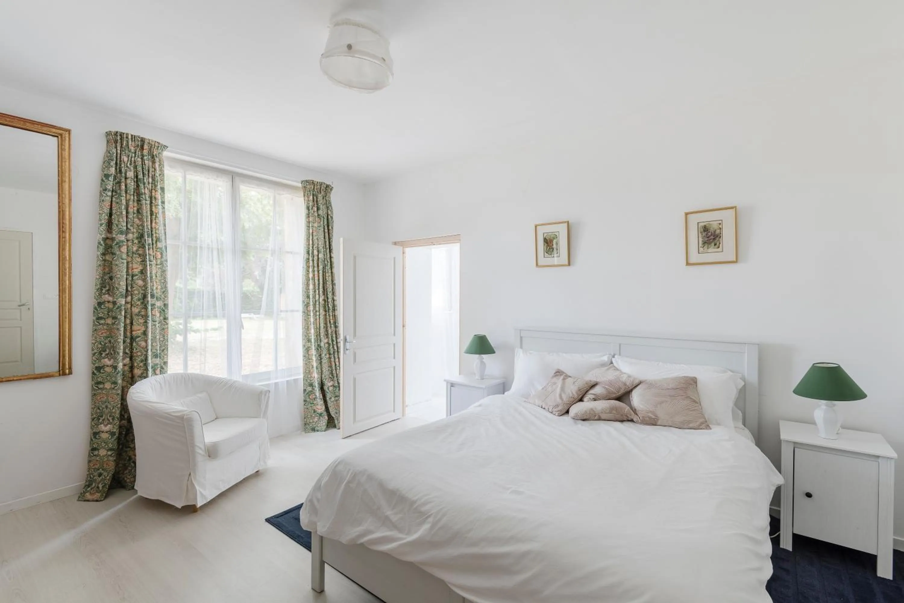 Bed in Le Manoir de la Riviere