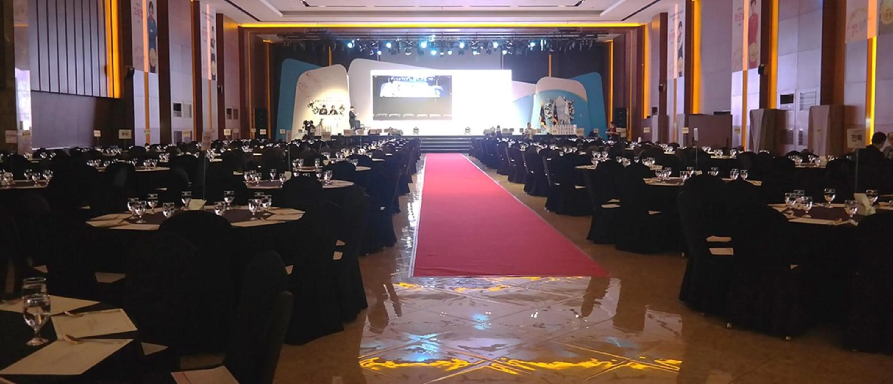 Banquet/Function facilities in Hotel Icc