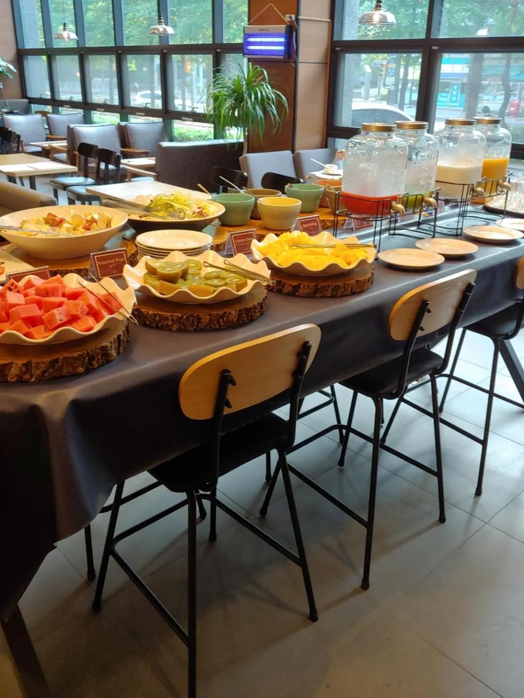 Buffet breakfast in Hotel Icc