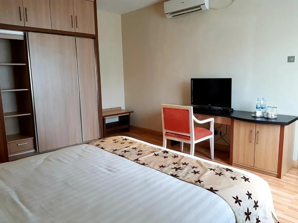 Bed in Mutiara Suites