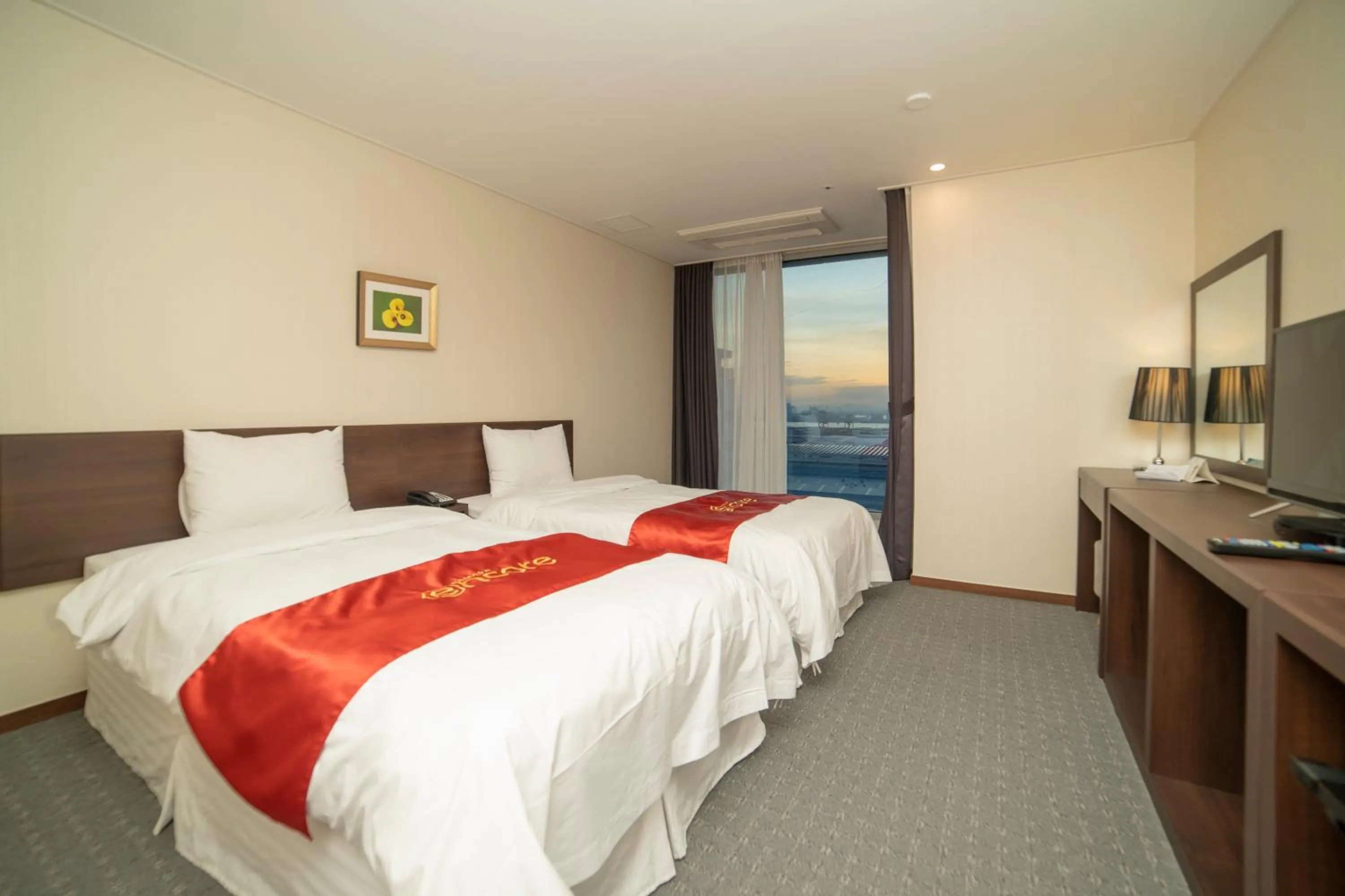 Ramada Encore by Wyndham Pyeongtaek