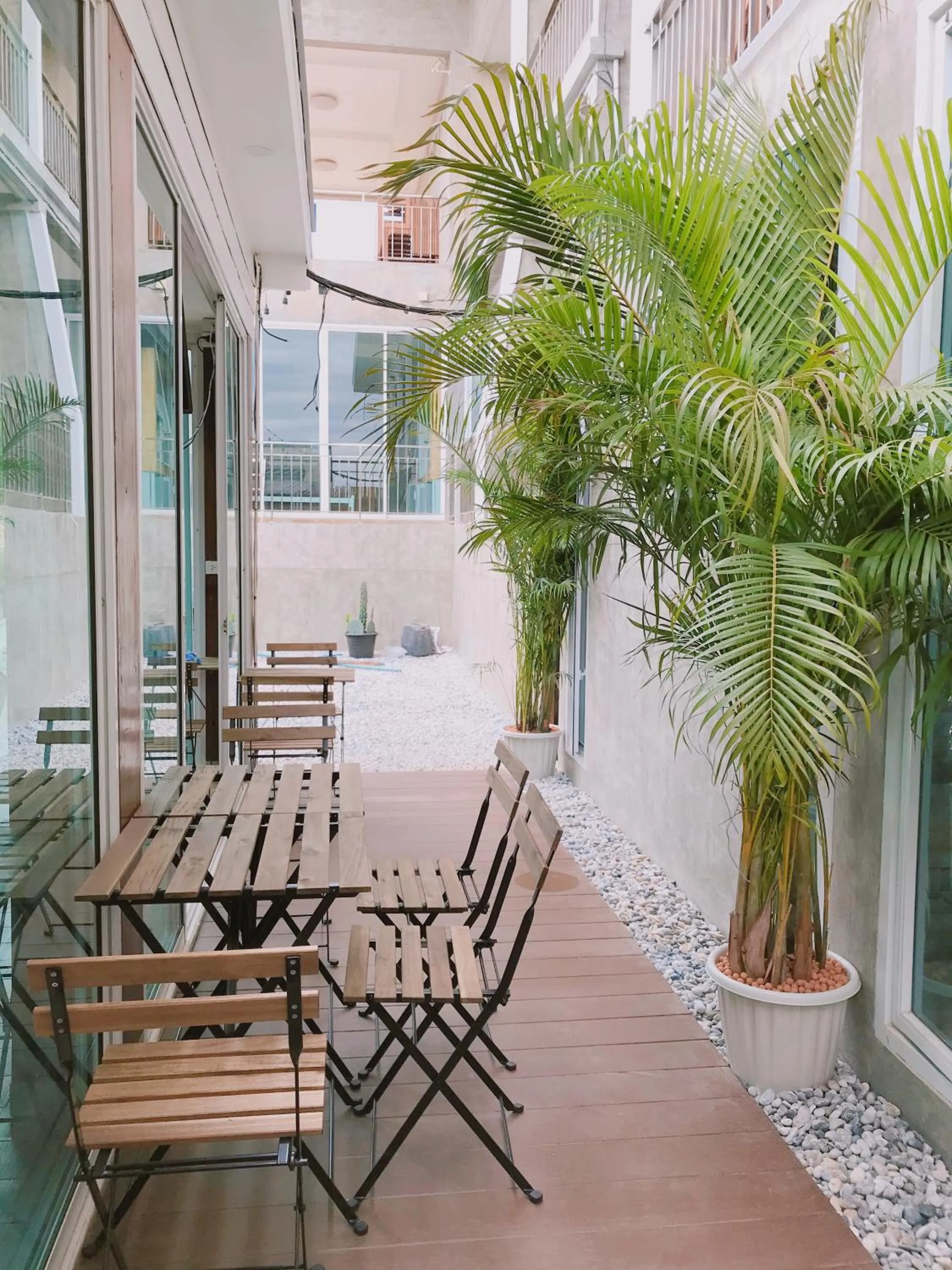 Day in Check-in Resort Koh Larn