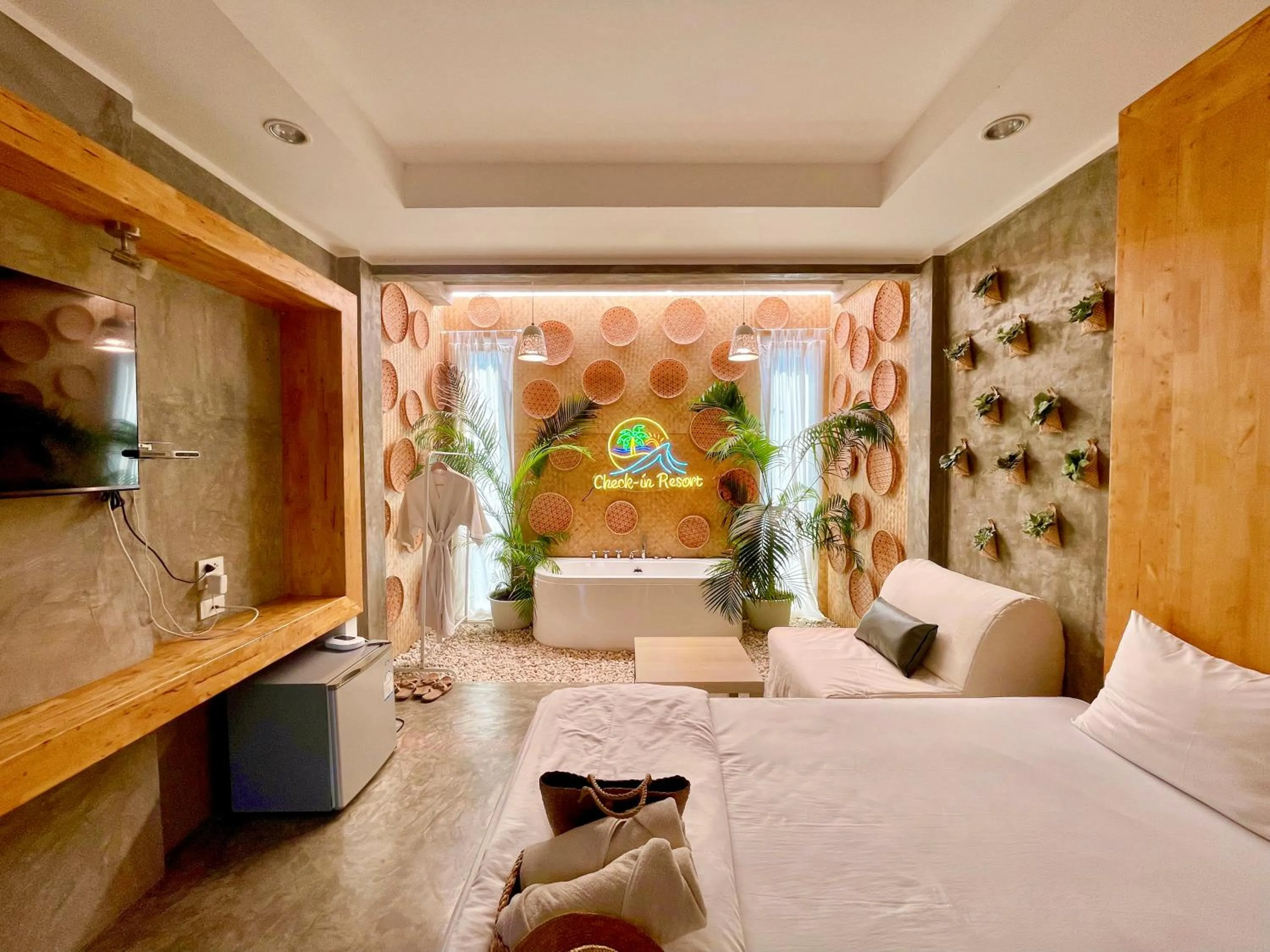 Bed in Check-in Resort Koh Larn