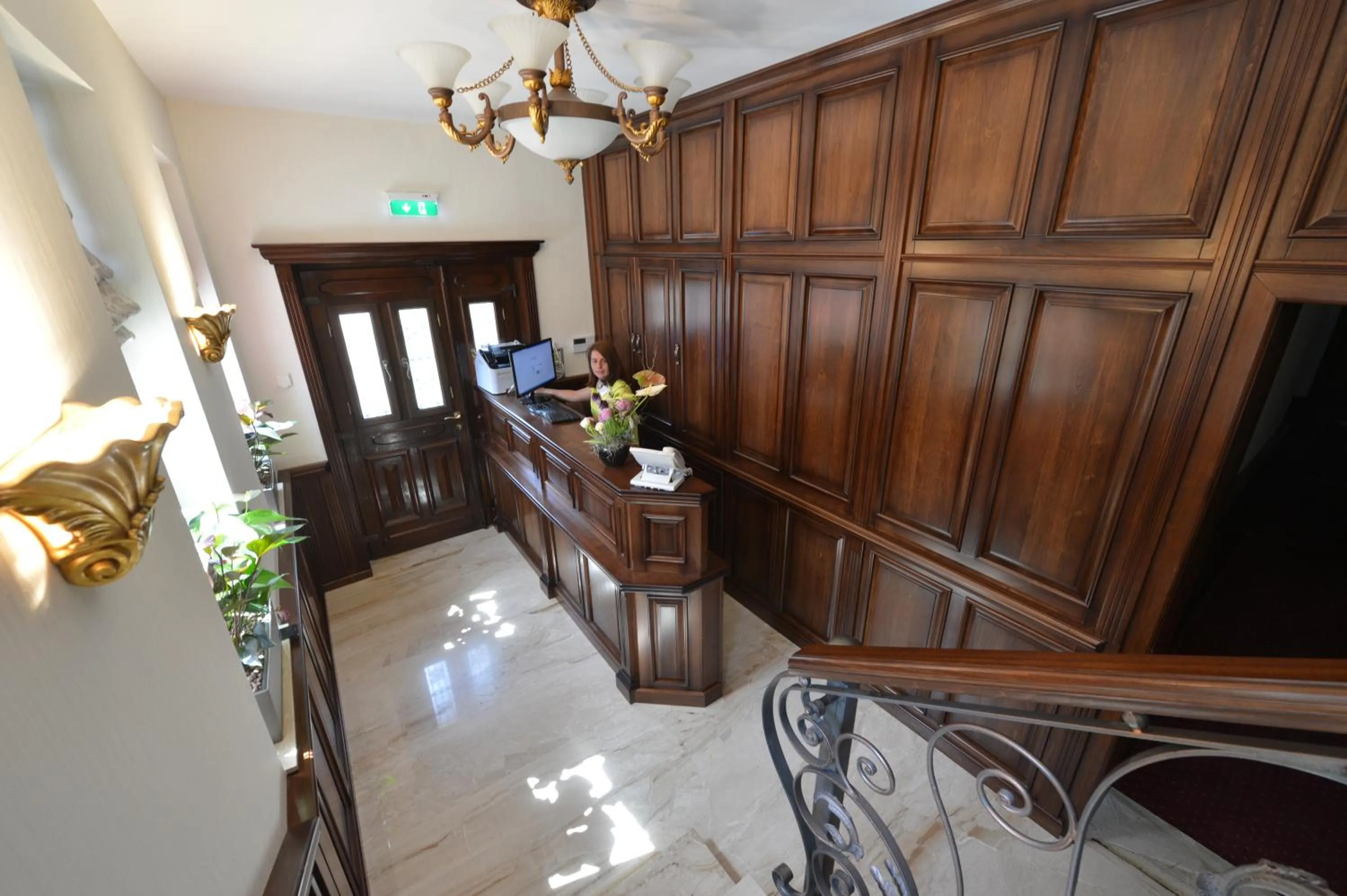 Lobby or reception in Noblesse Boutique Resort