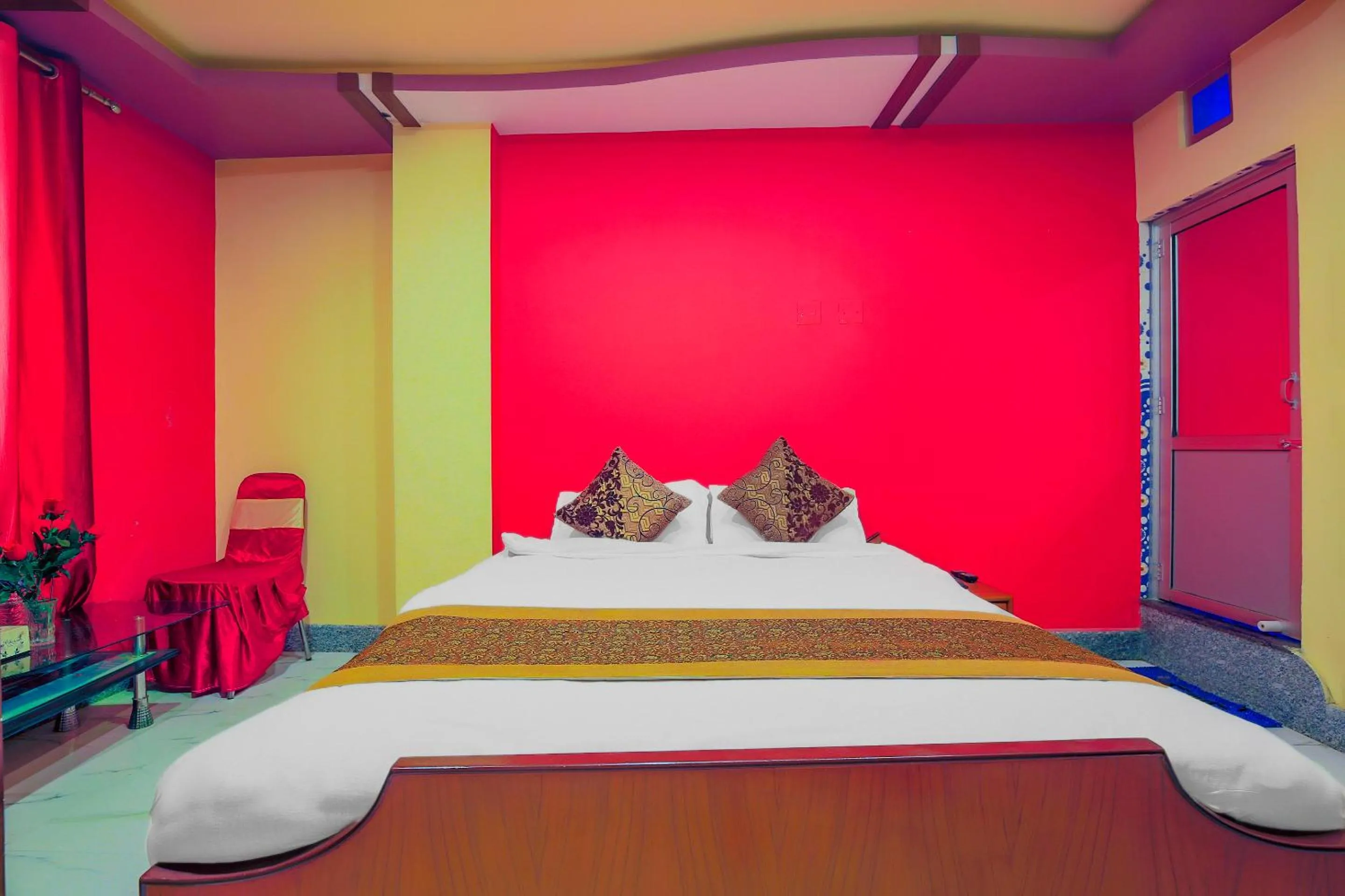 Bedroom in Hotel Diamond