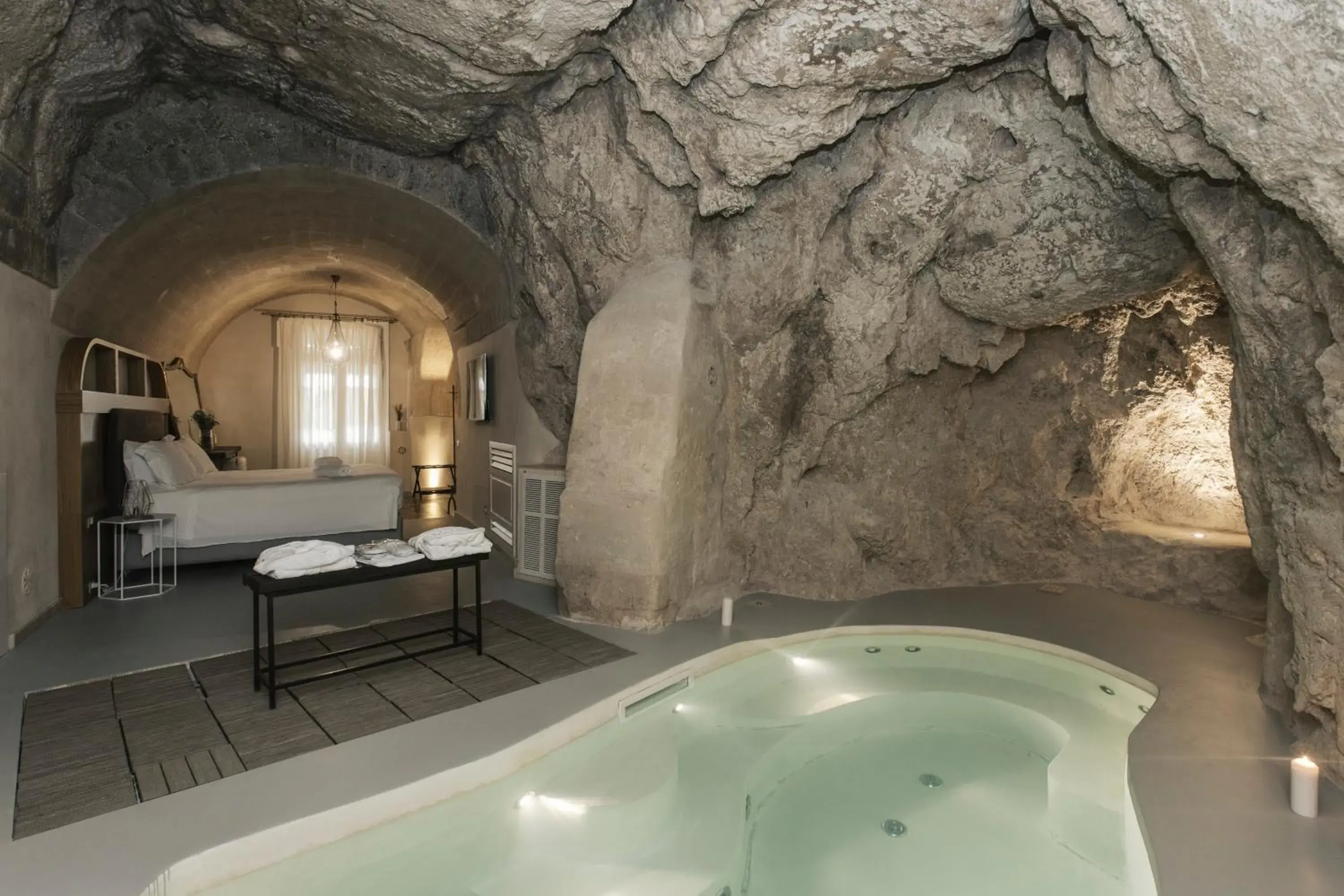 Suite with Private Pool in Palazzo Del Duca Hotel & Restaurant Suite with Private Pool in Palazzo Del Duca Hotel & Restaurant