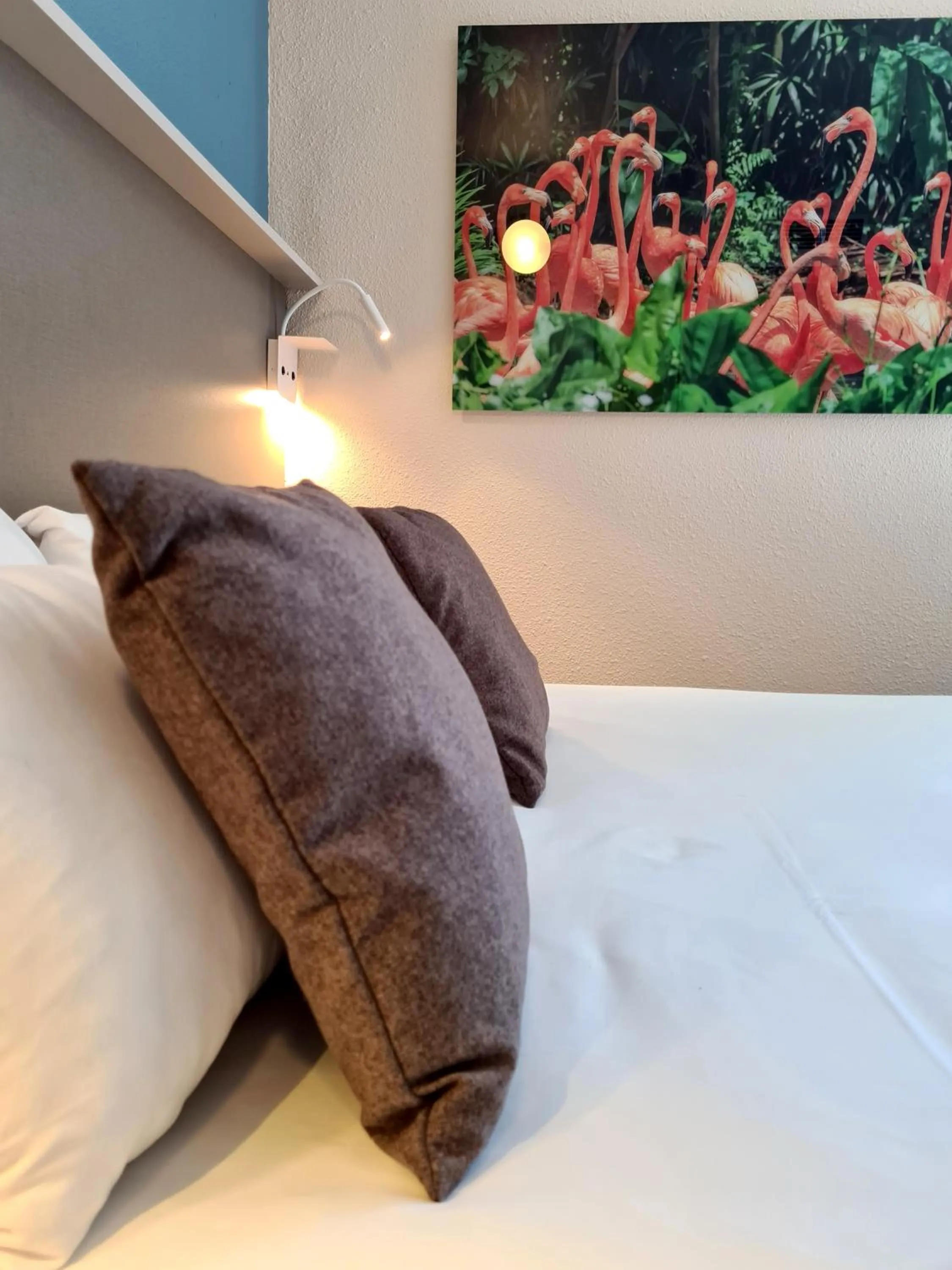 Decorative detail, Bed in The Originals City Hôtel Marseille Aéroport