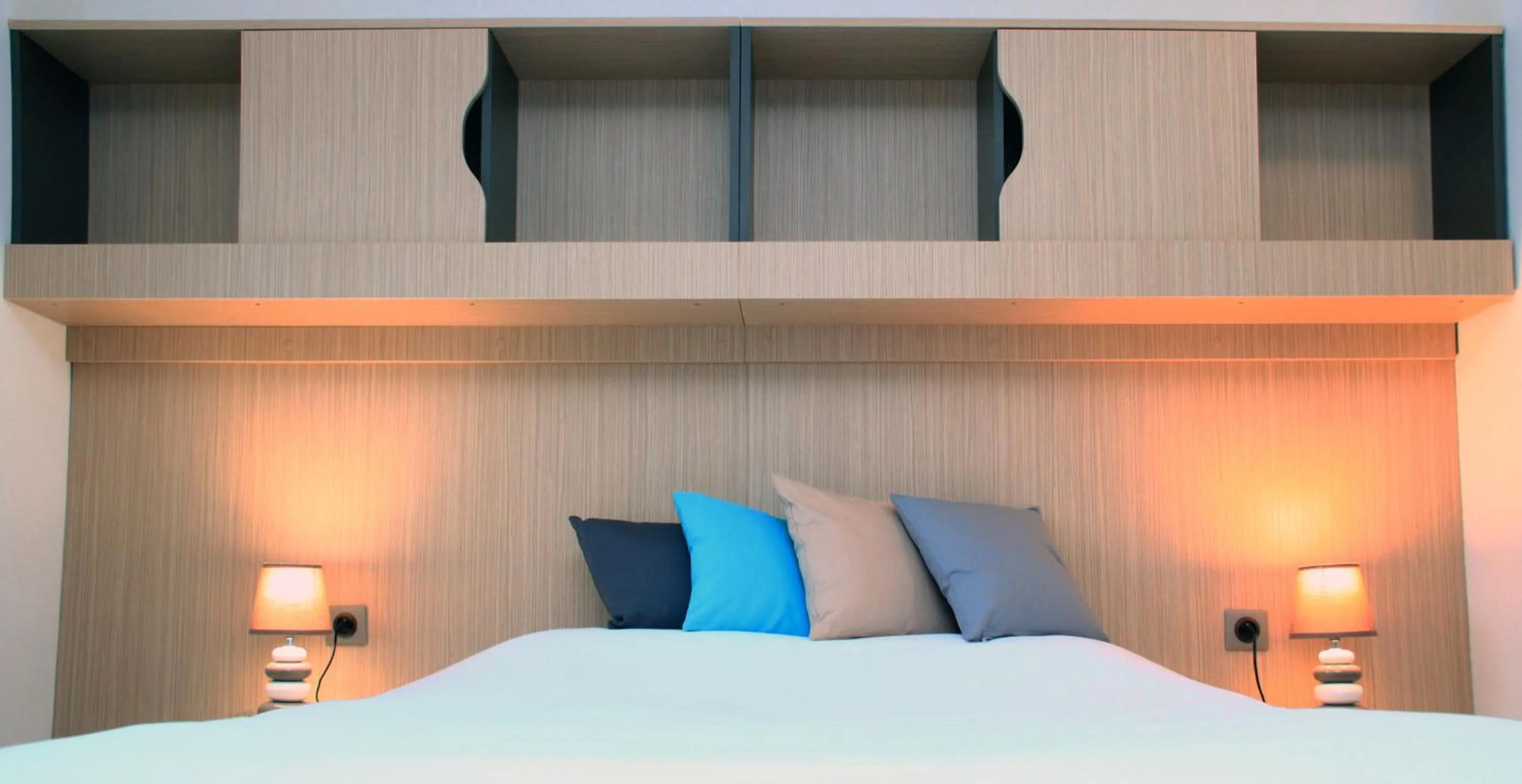 Bed in Villa Martégale Hôtel Restaurant