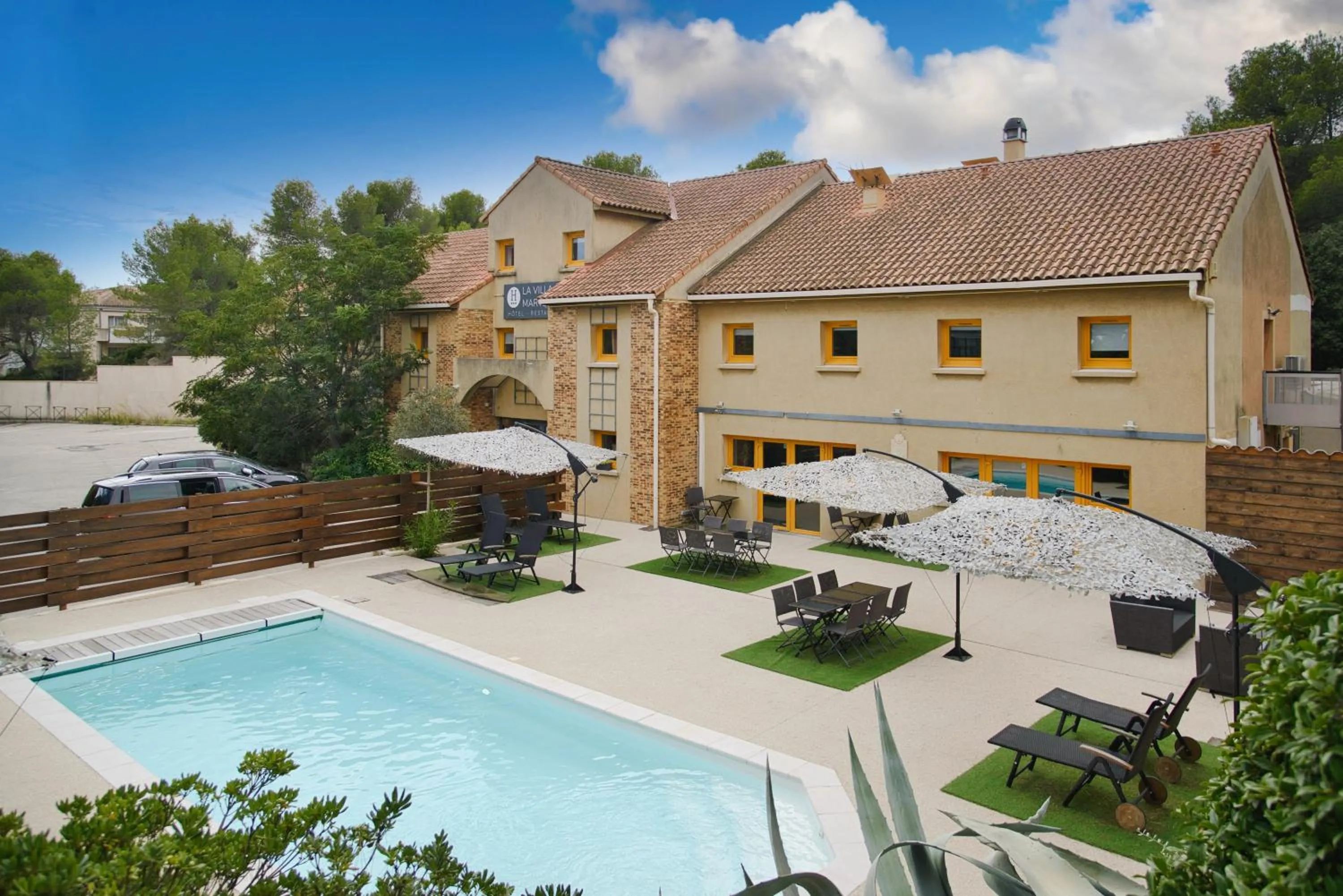 Patio in Villa Martégale Hôtel Restaurant