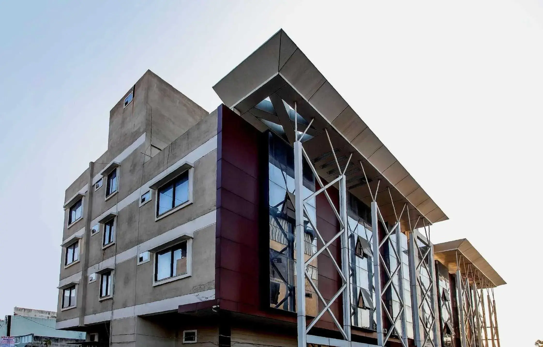 Capital O Swan Paradise Capital O Swan Paradise