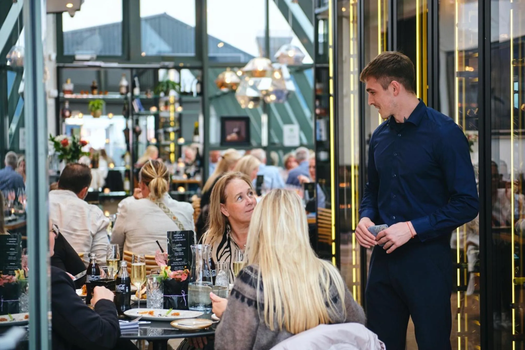 Restaurant/places to eat in Hotel Keflavik by Reykjavik Keflavik Airport