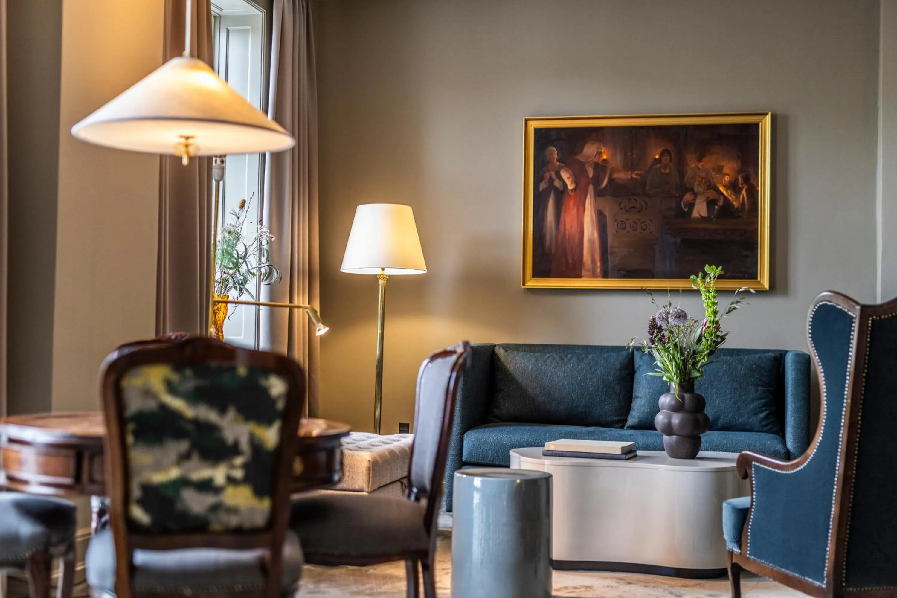 Seating area in Hotel Royal