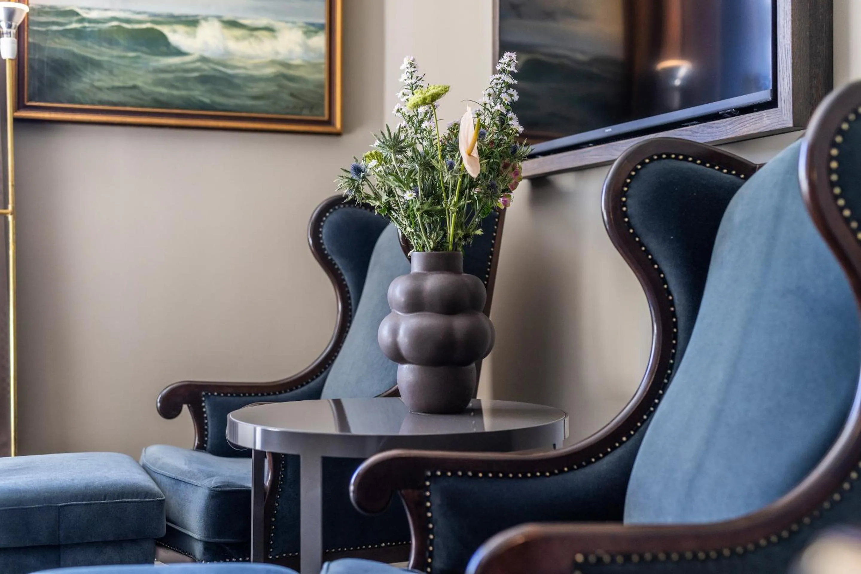 Seating area in Hotel Royal