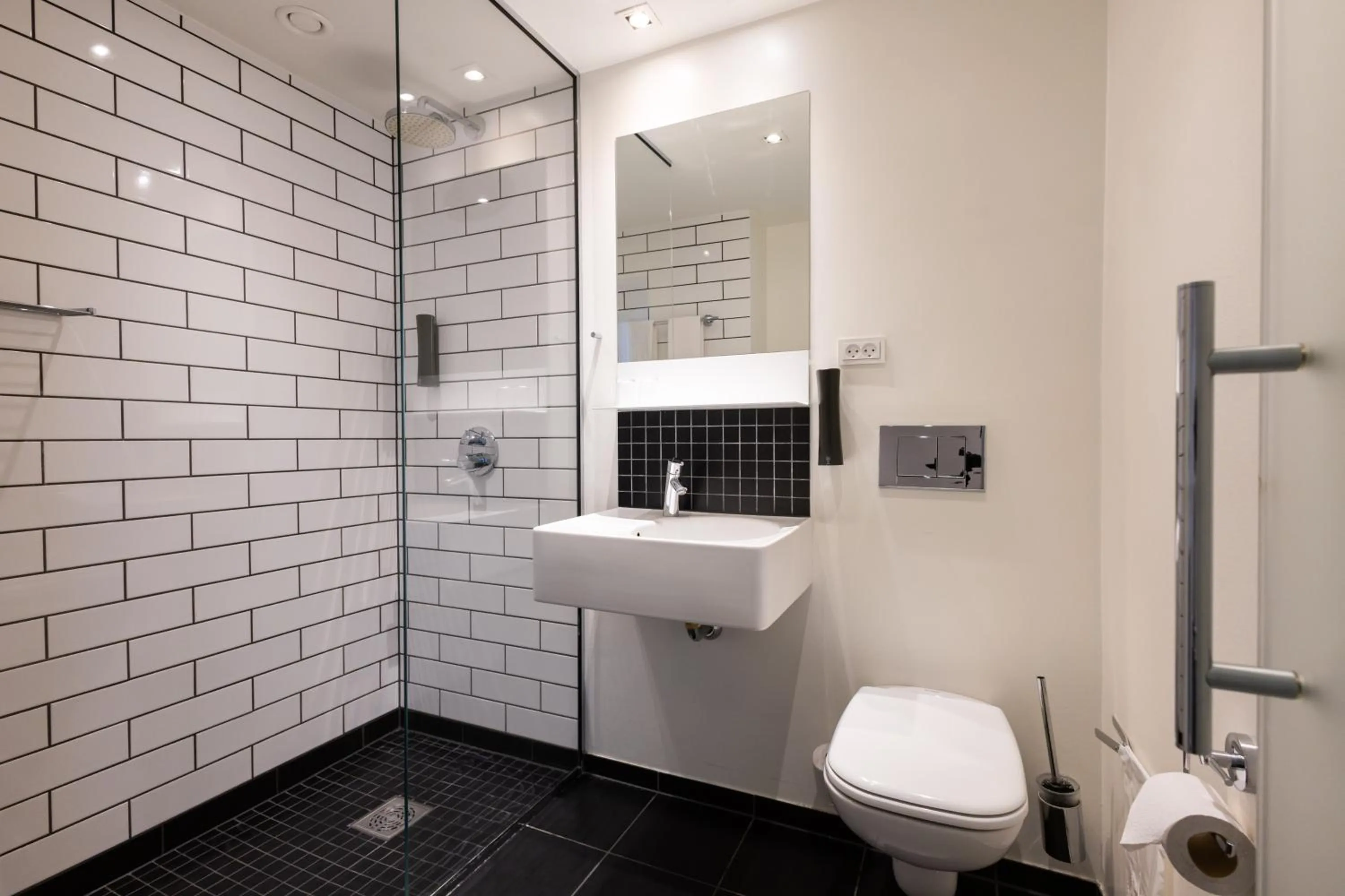 Bathroom in Milling Hotel Ritz Aarhus City